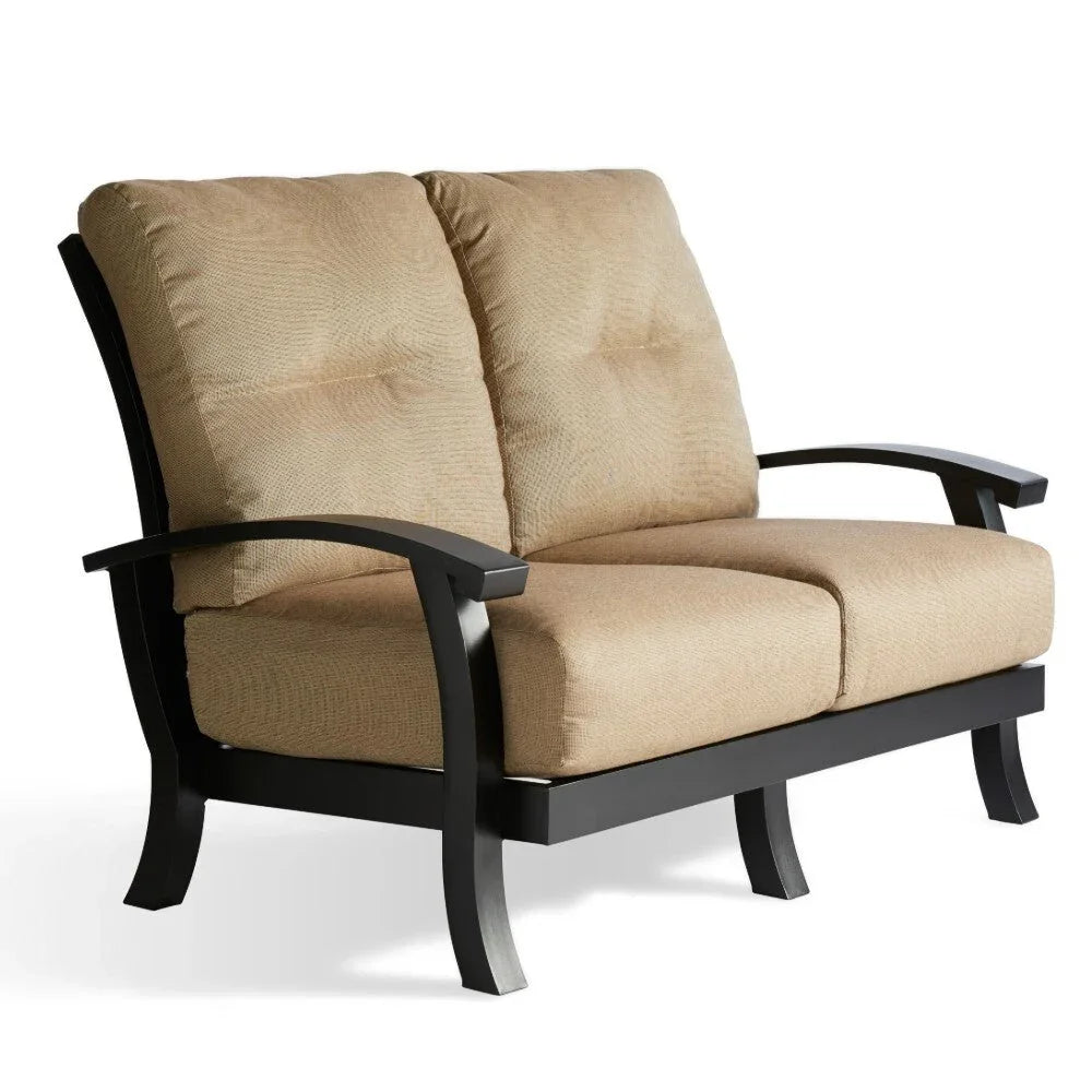 Mallin Casual Georgetown Cushion Loveseat
