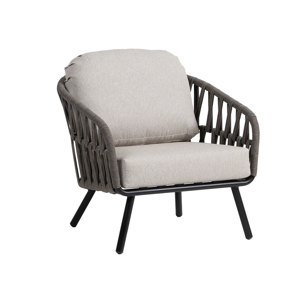 Hamptons Club Chair 1