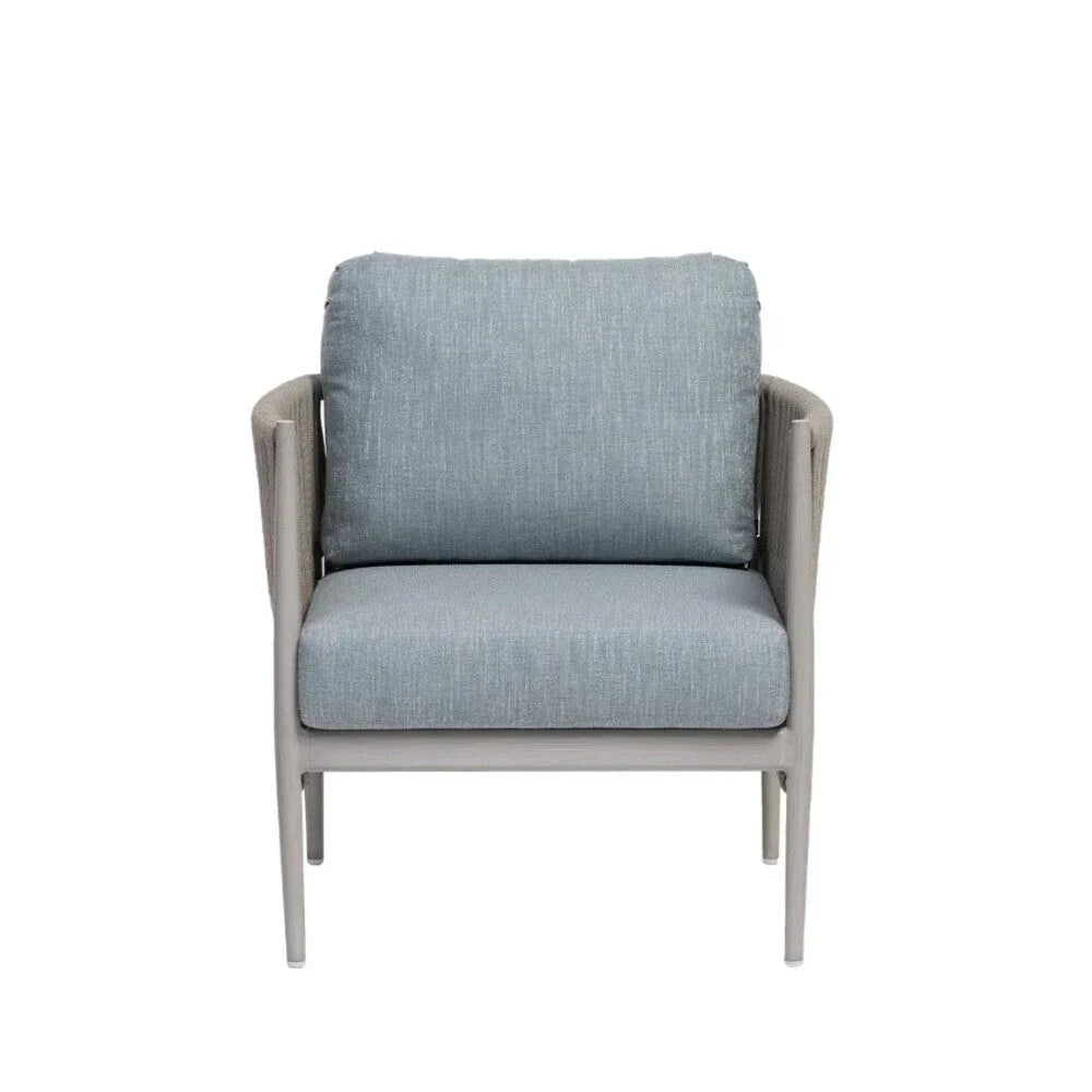 Lineas Club Chair