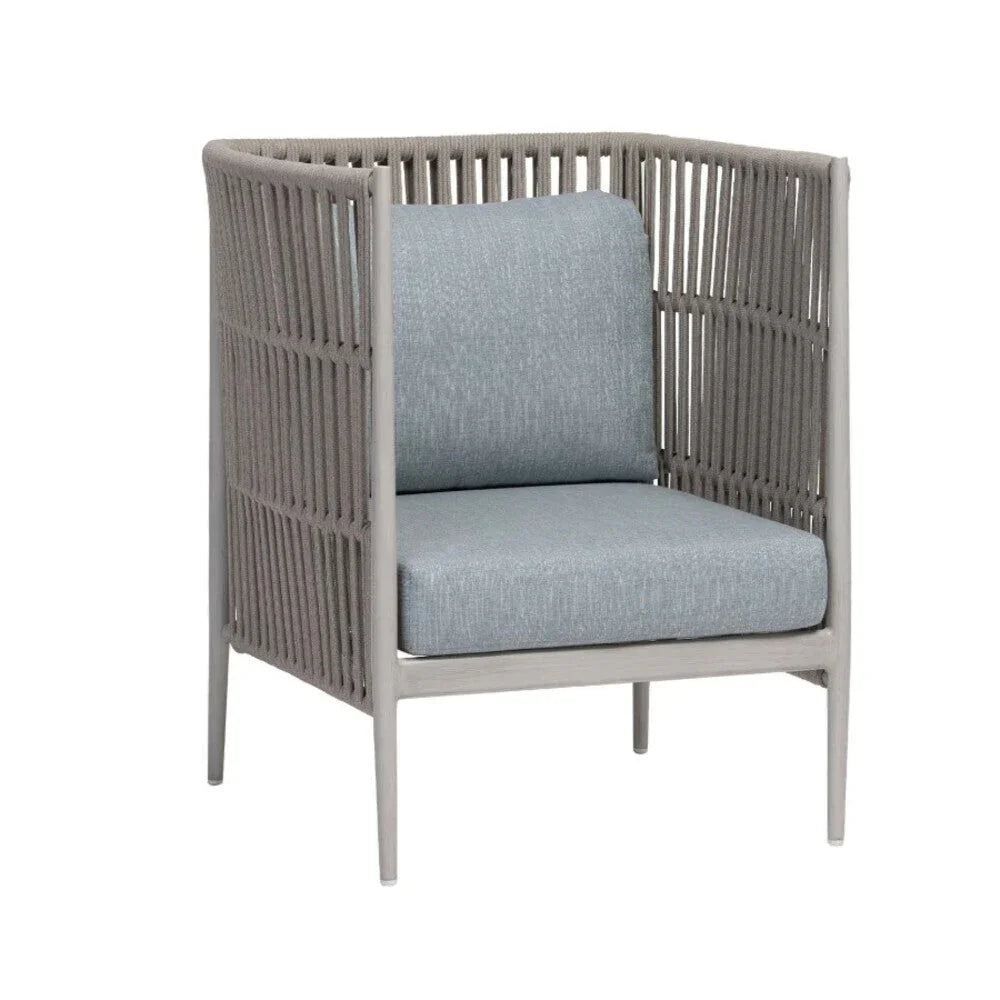 Lineas High Back Club Chair 1