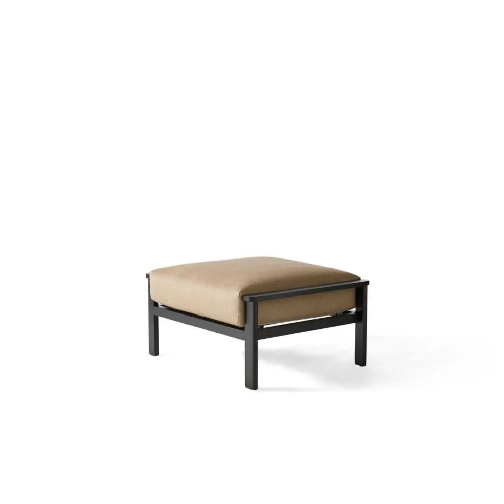 Mallin Casual Sarasota Cushion Club Ottoman