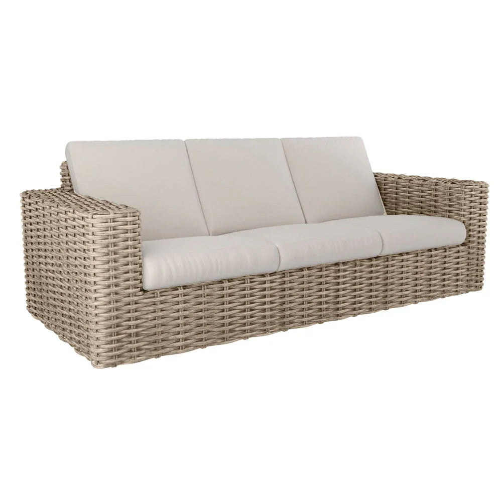 Mia Sofa 1
