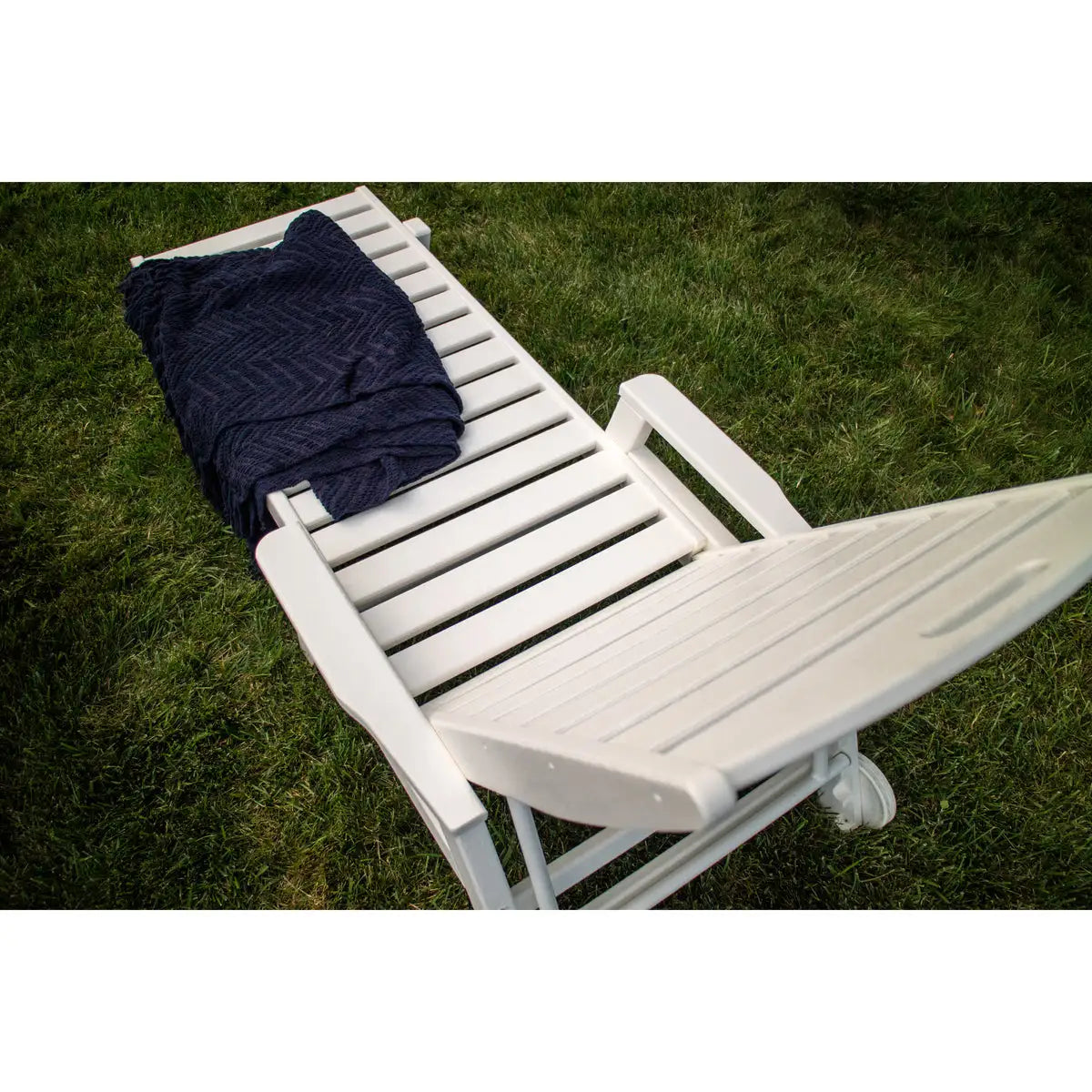 Nautical Chaise with Arms and Wheels 22