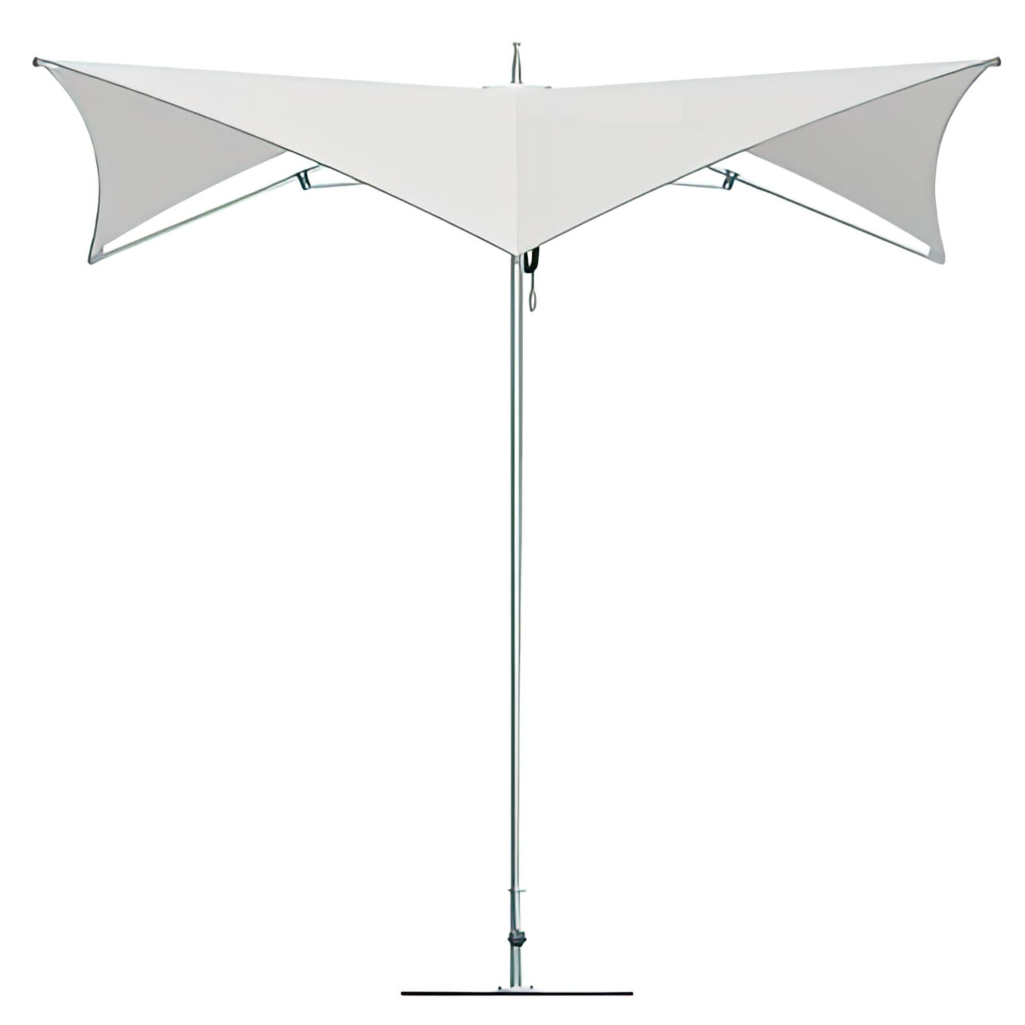 Ocean Master M1 Manta Center Post 7.5' Umbrella