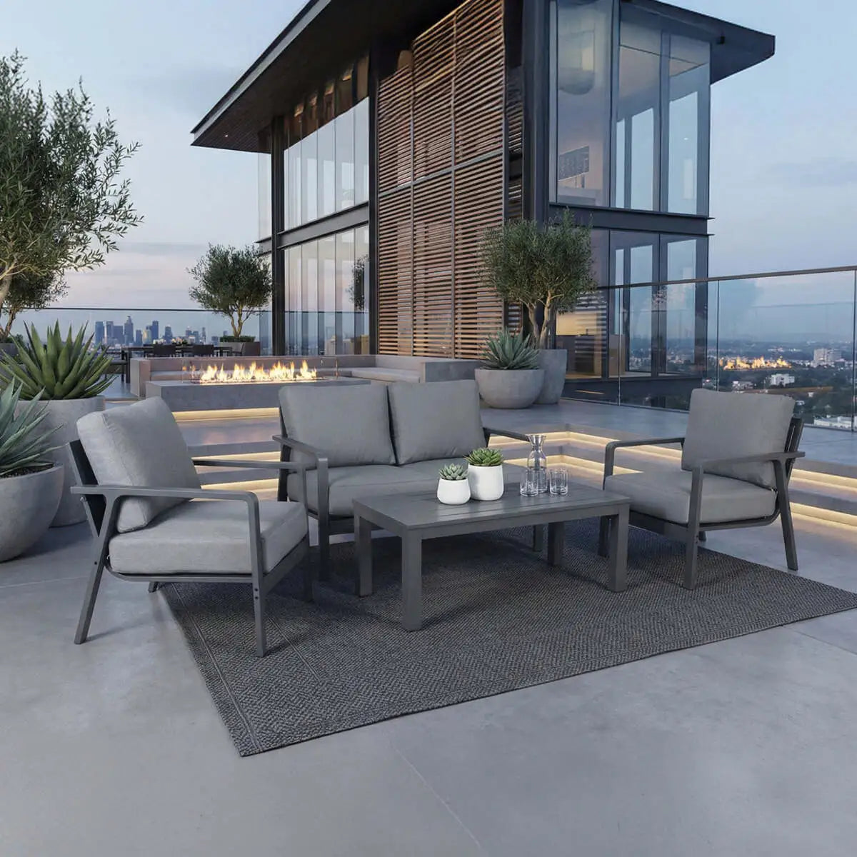 Paros Aluminum Lounge Chair