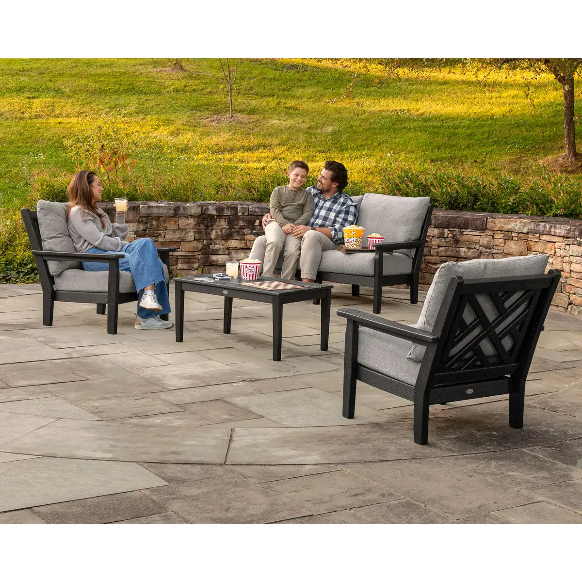 Chippendale Loveseat 19