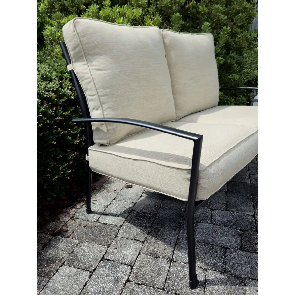 Reno Deep Seating Loveseat With Cushions
