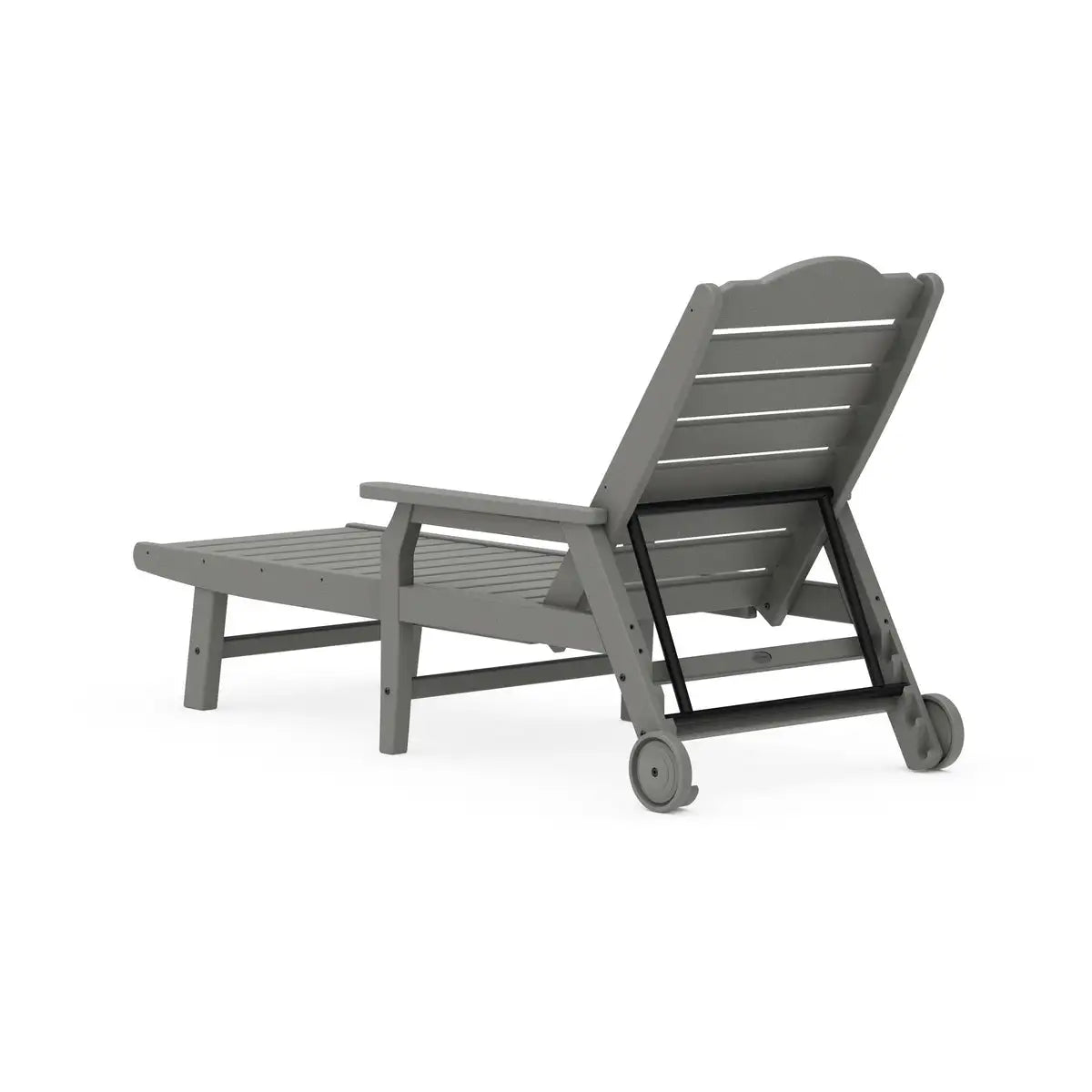 Savannah Chaise with Arms and Wheels 14