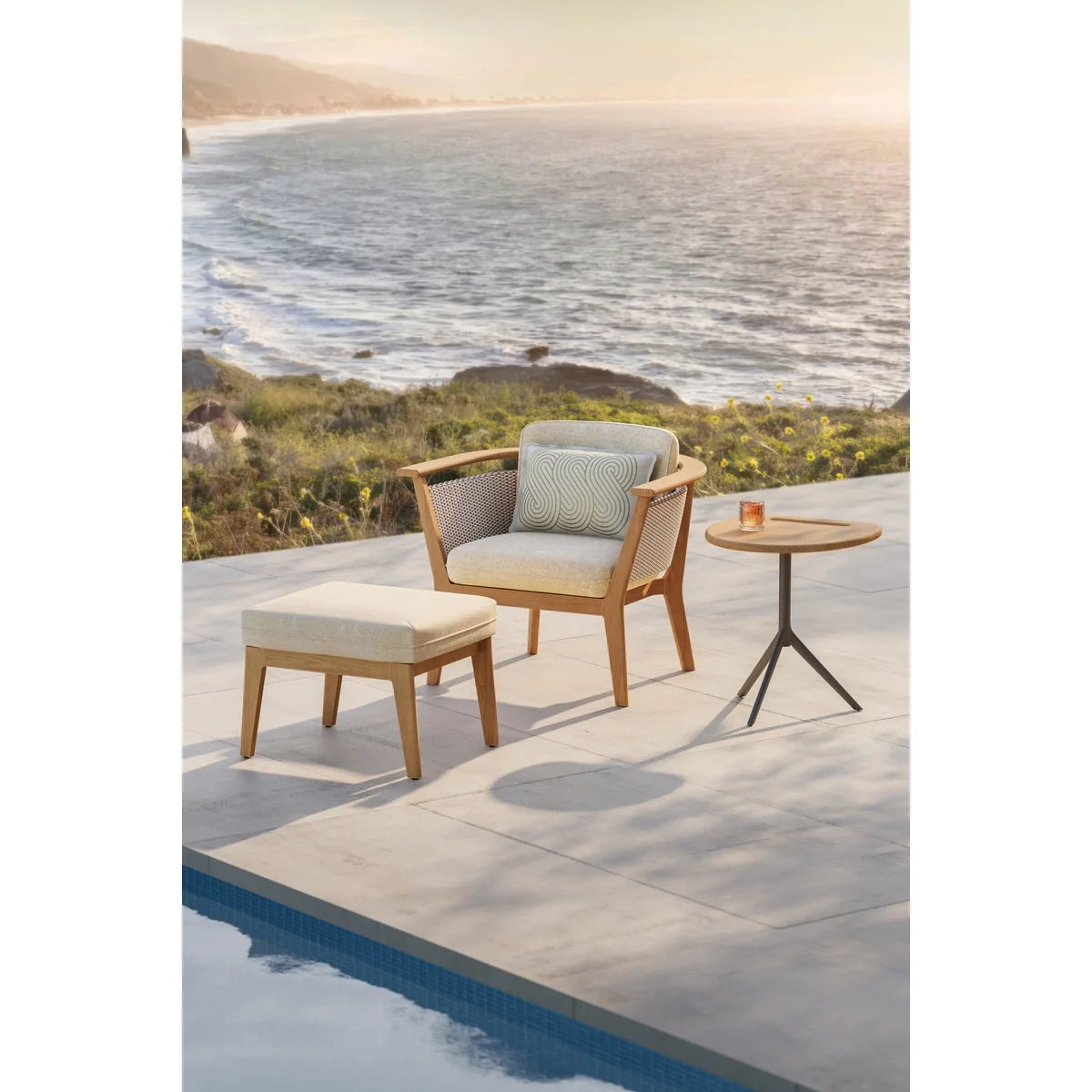 Soleo Lounge Chair