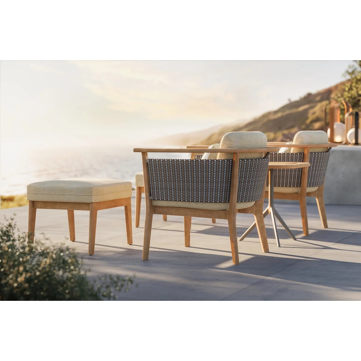 Soleo Lounge Chair