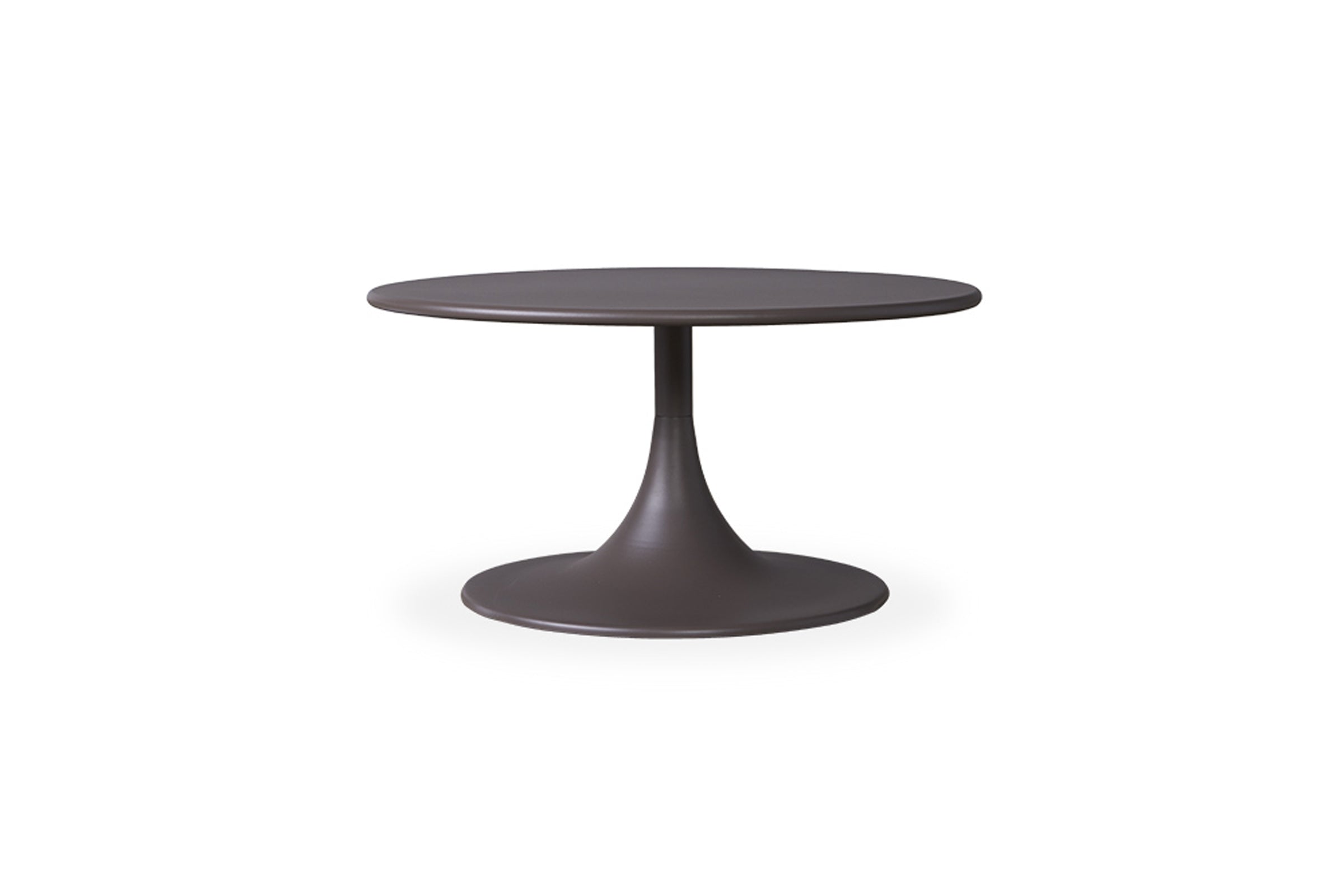 Lloyd Flanders Verona Round Cocktail Table