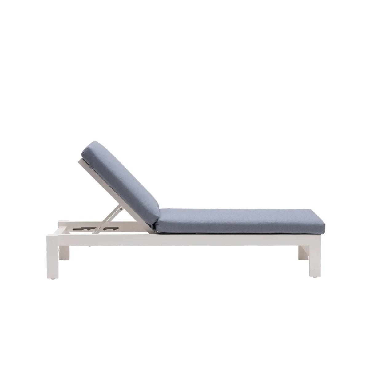 Vienna Adjustable Lounger