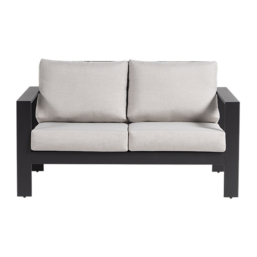 Vienna Loveseat 1