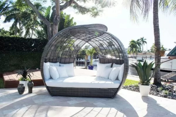 The Banyan Outdoor Daybed by Panama Jack - a unique, tropical look that enhances any poolside patio!