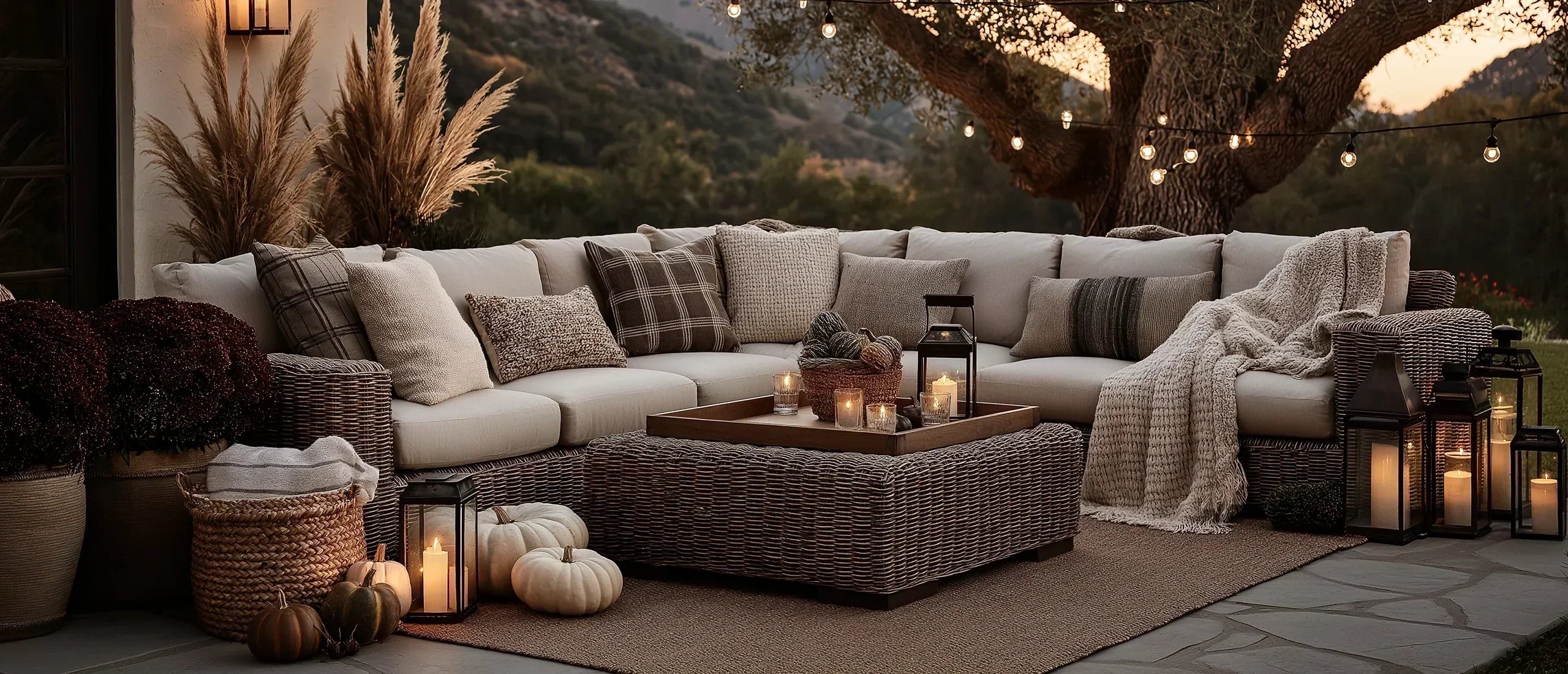 Cozy Outdoor Fall Decor Ideas for Your Patio: Transform Your Space This Autumn