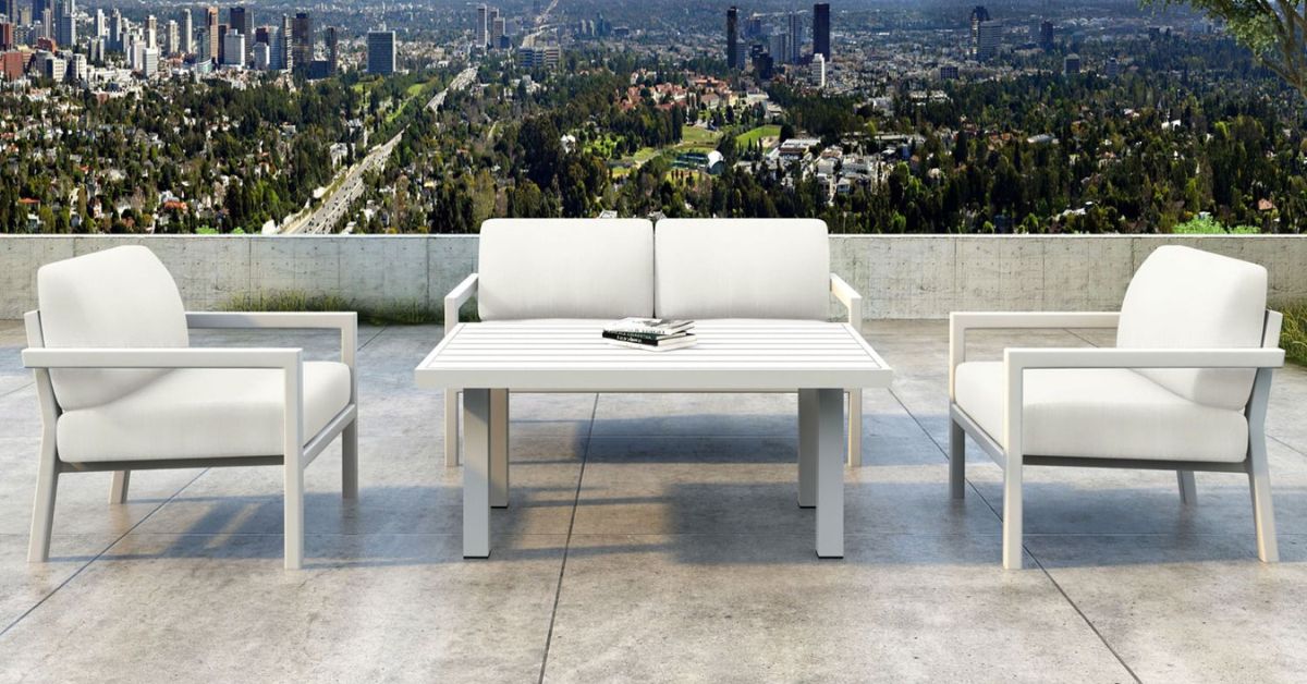 Is White Patio Furniture a Bad Idea?