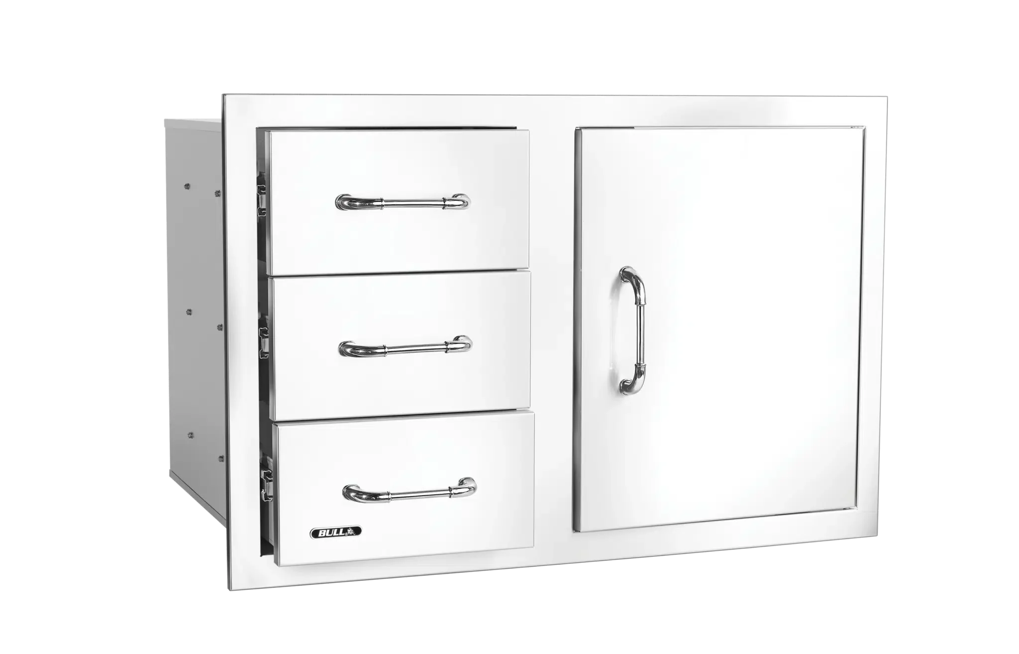 Access Door and Triple Drawer Combo with Reveal