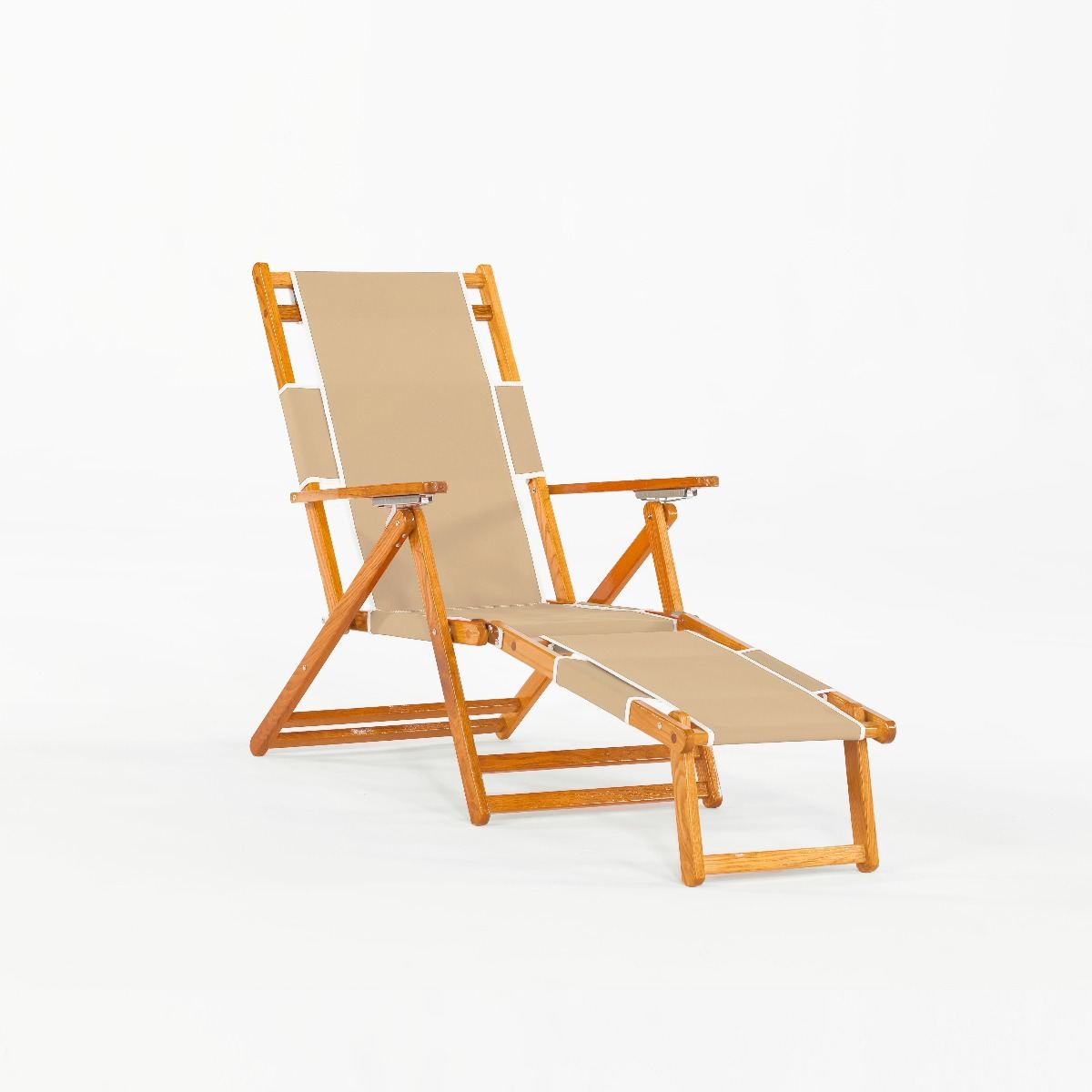 Oakwood Beach Lounger w/ Detachable Footrest