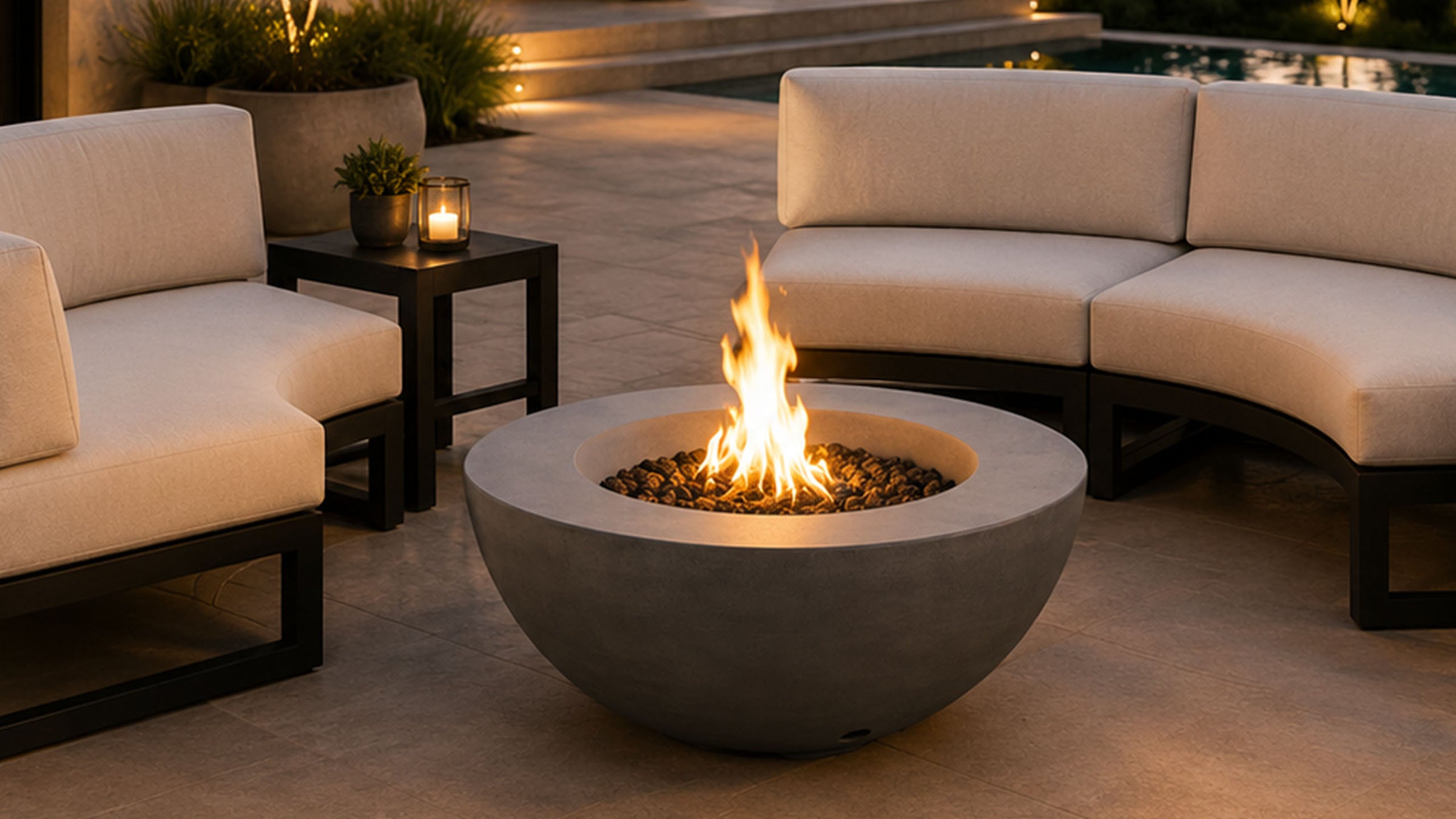 Outdoor Fire Pits That Anchor Every Evening