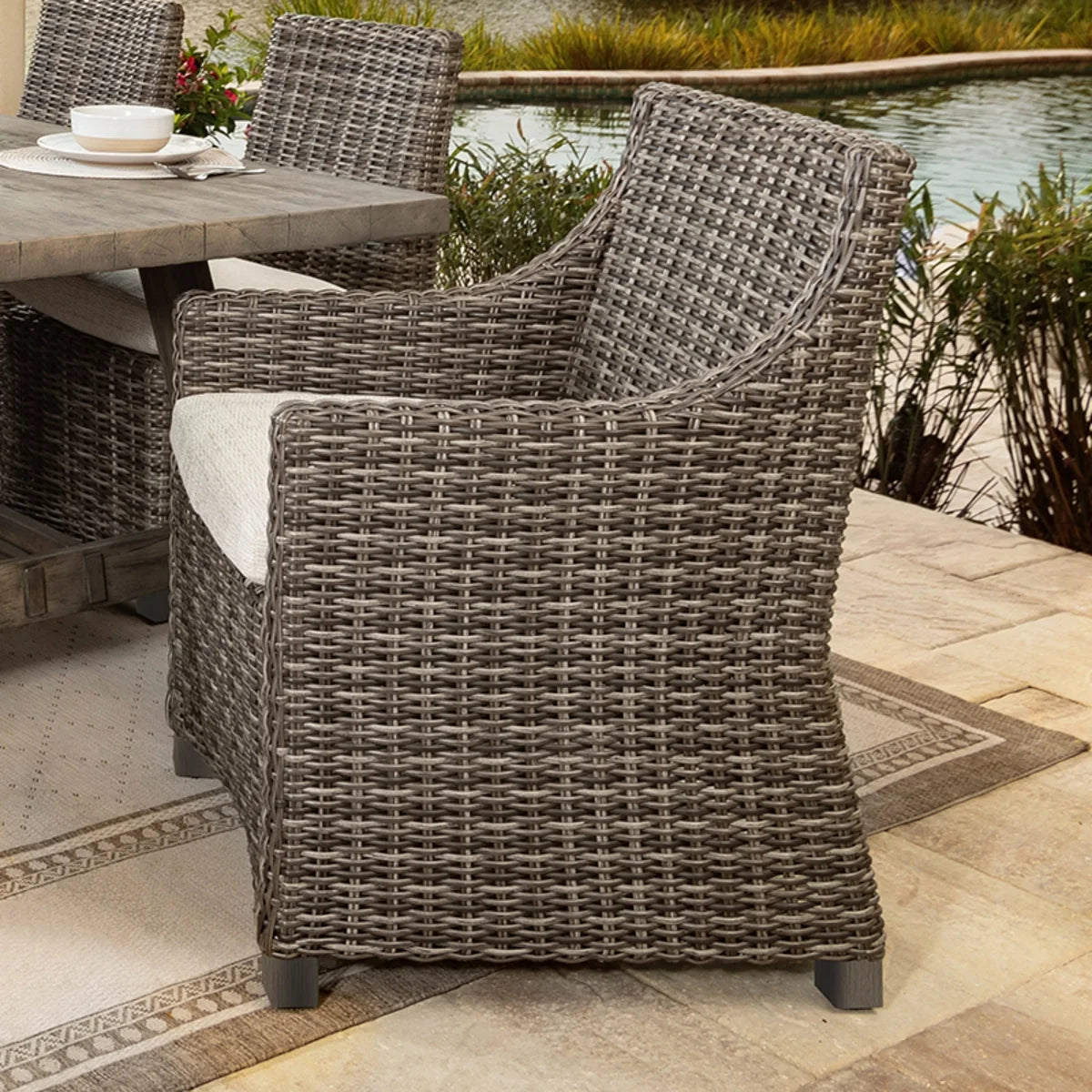 Avallon Cushioned Dining Arm Chair