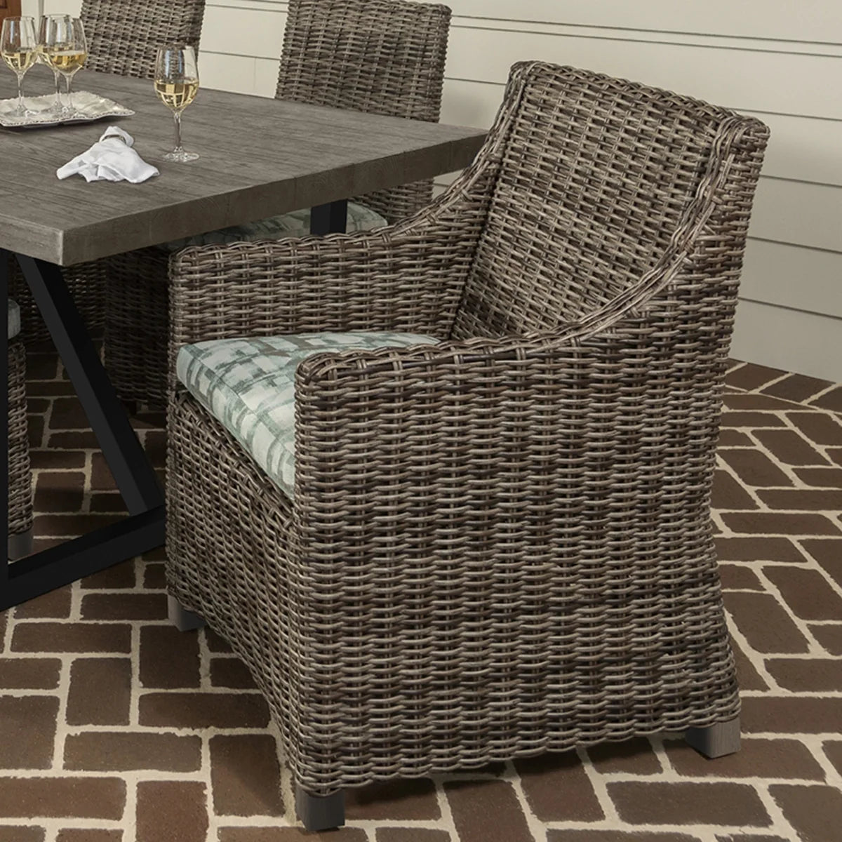 Avallon Cushioned Dining Arm Chair