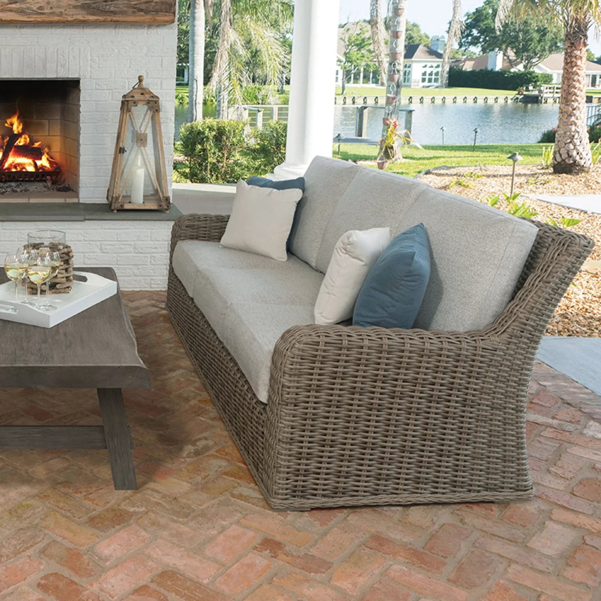 Laurent Sofa