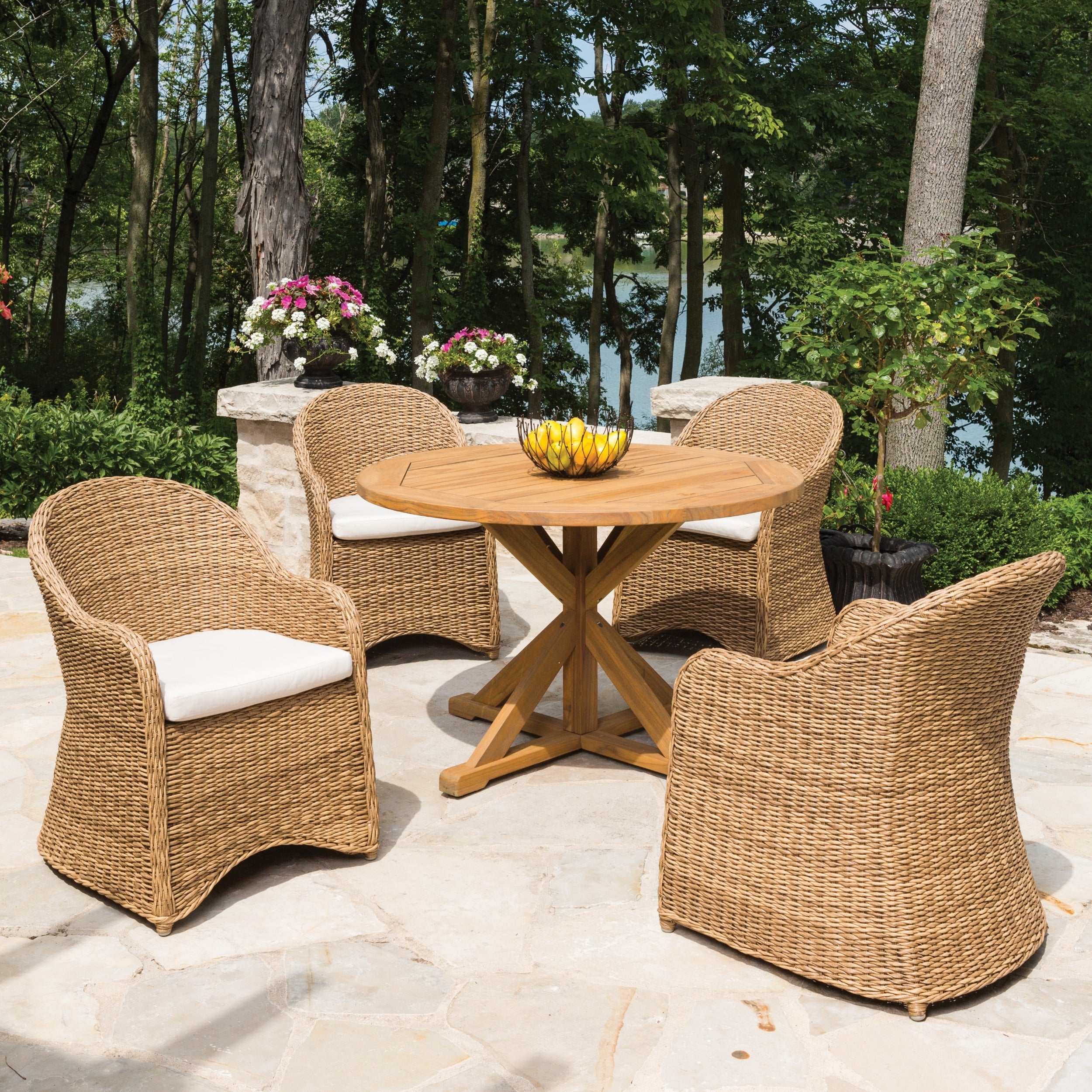 Lloyd Flanders Teak Round Dining Table