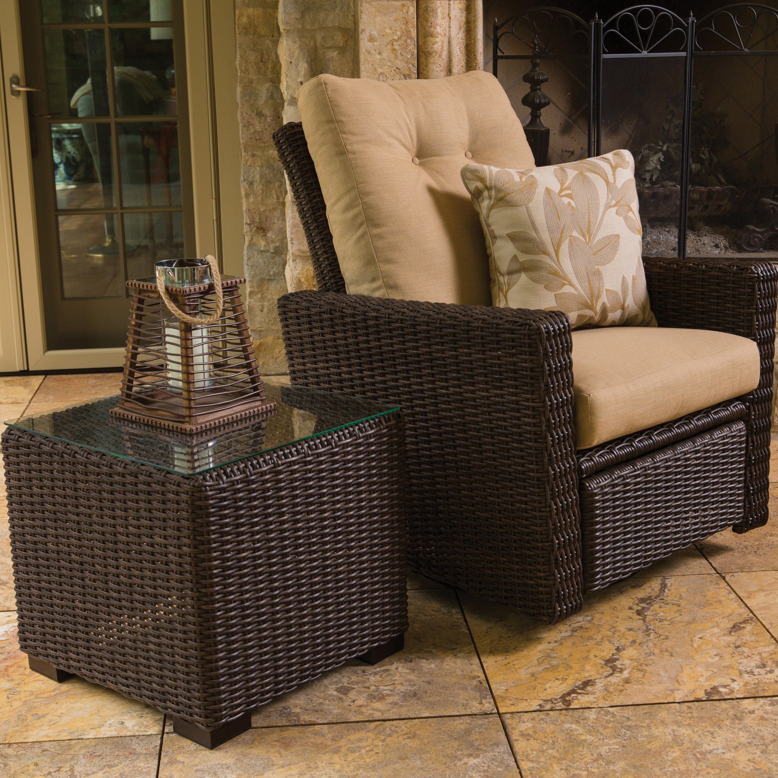 Lloyd Flanders Mesa Square Cube End Table