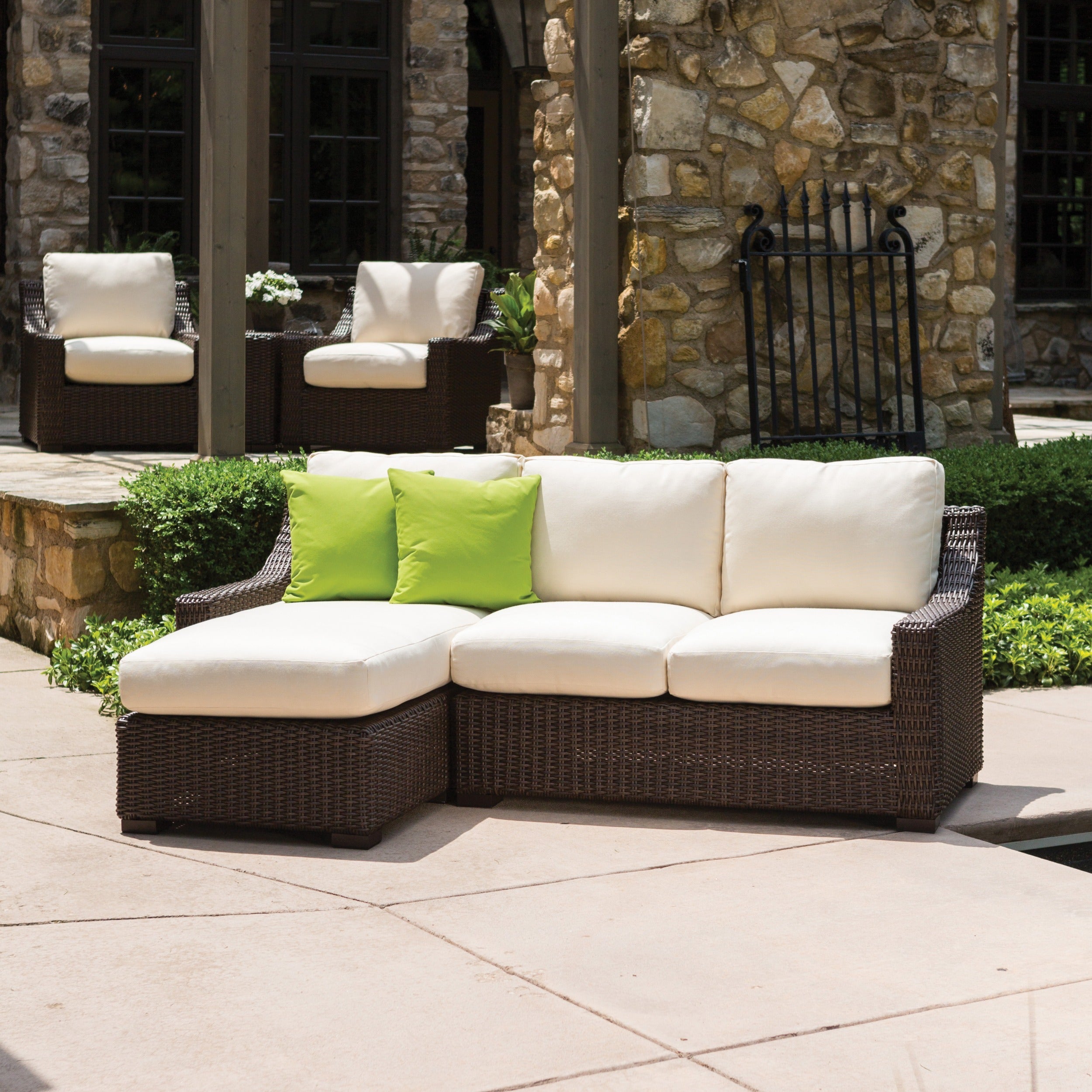 Lloyd Flanders Mesa Cushioned Right Arm Chaise Section