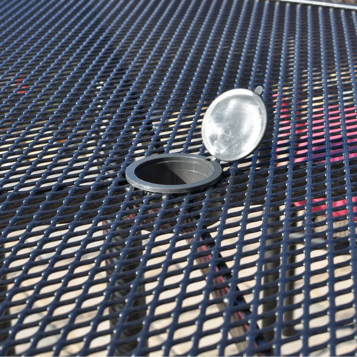 36-inch Square Mesh Top Table