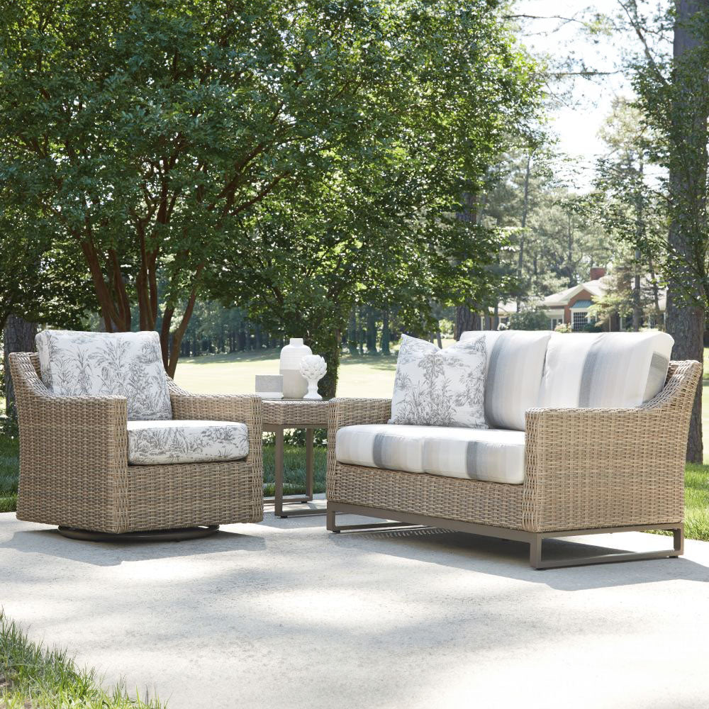 Lloyd Flanders Milan Cushioned Loveseat