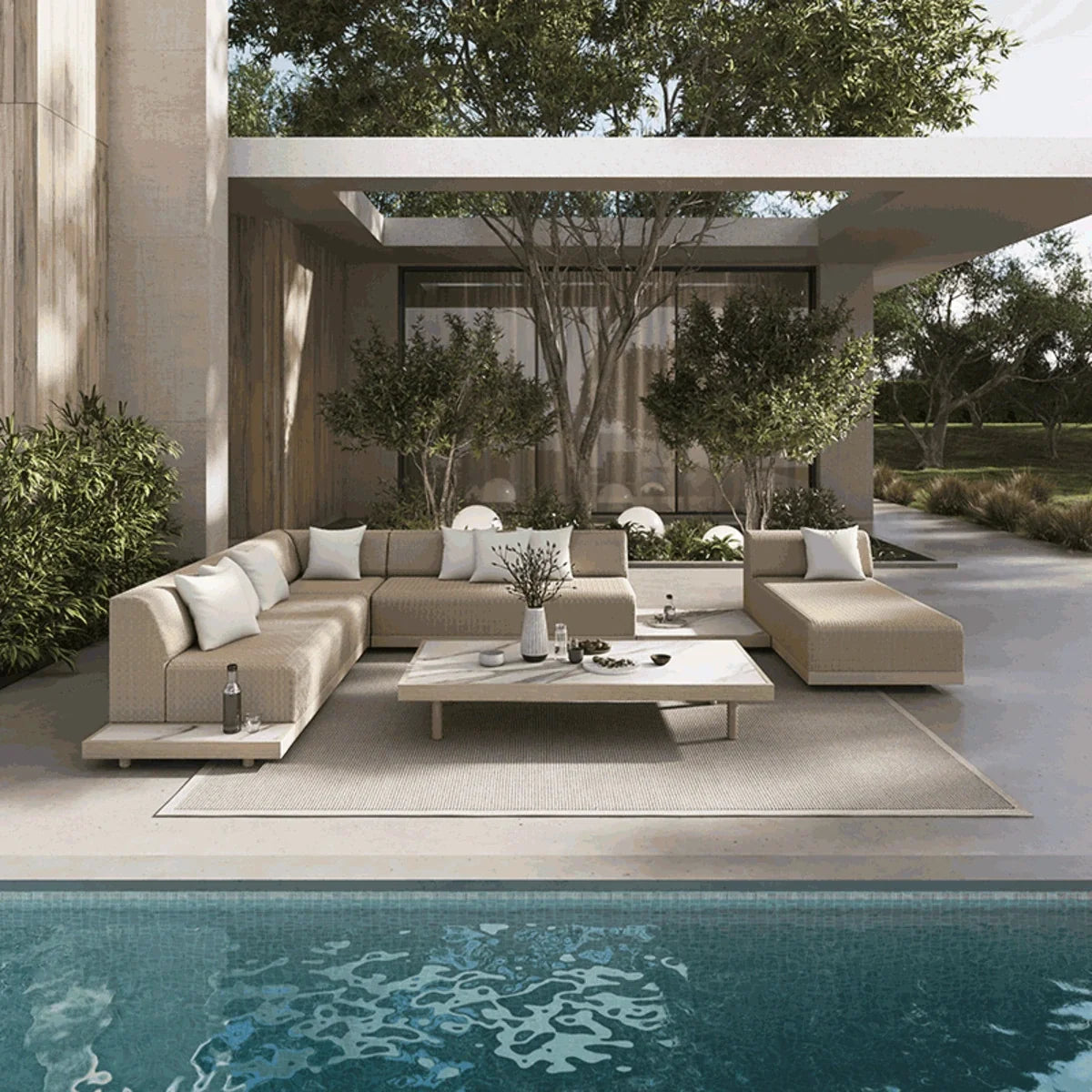 Grande 70" Sofa