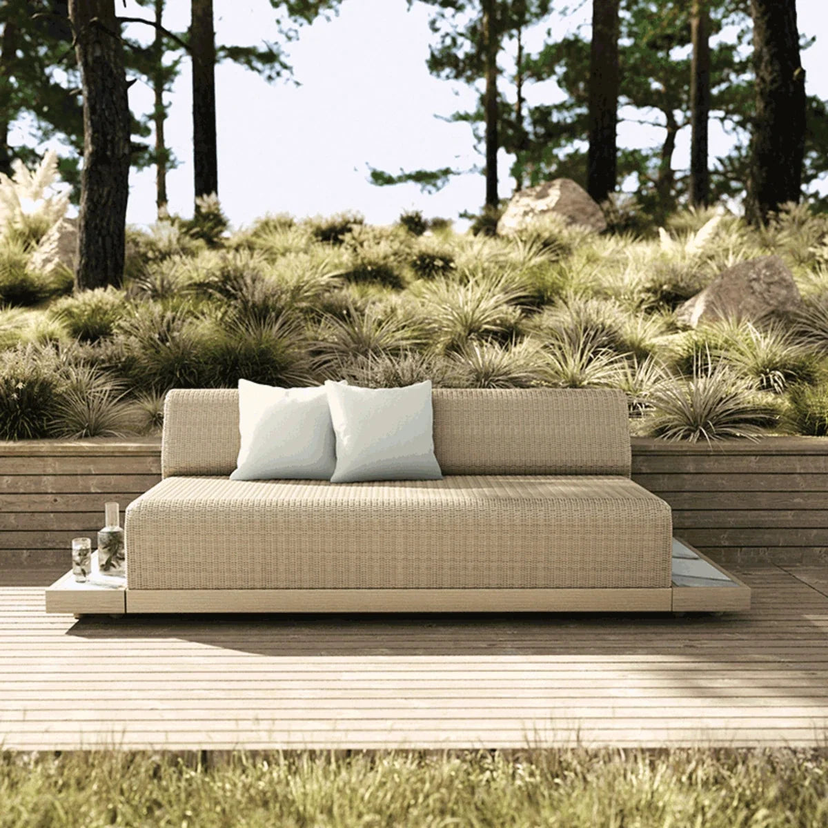 Grande 70" Sofa