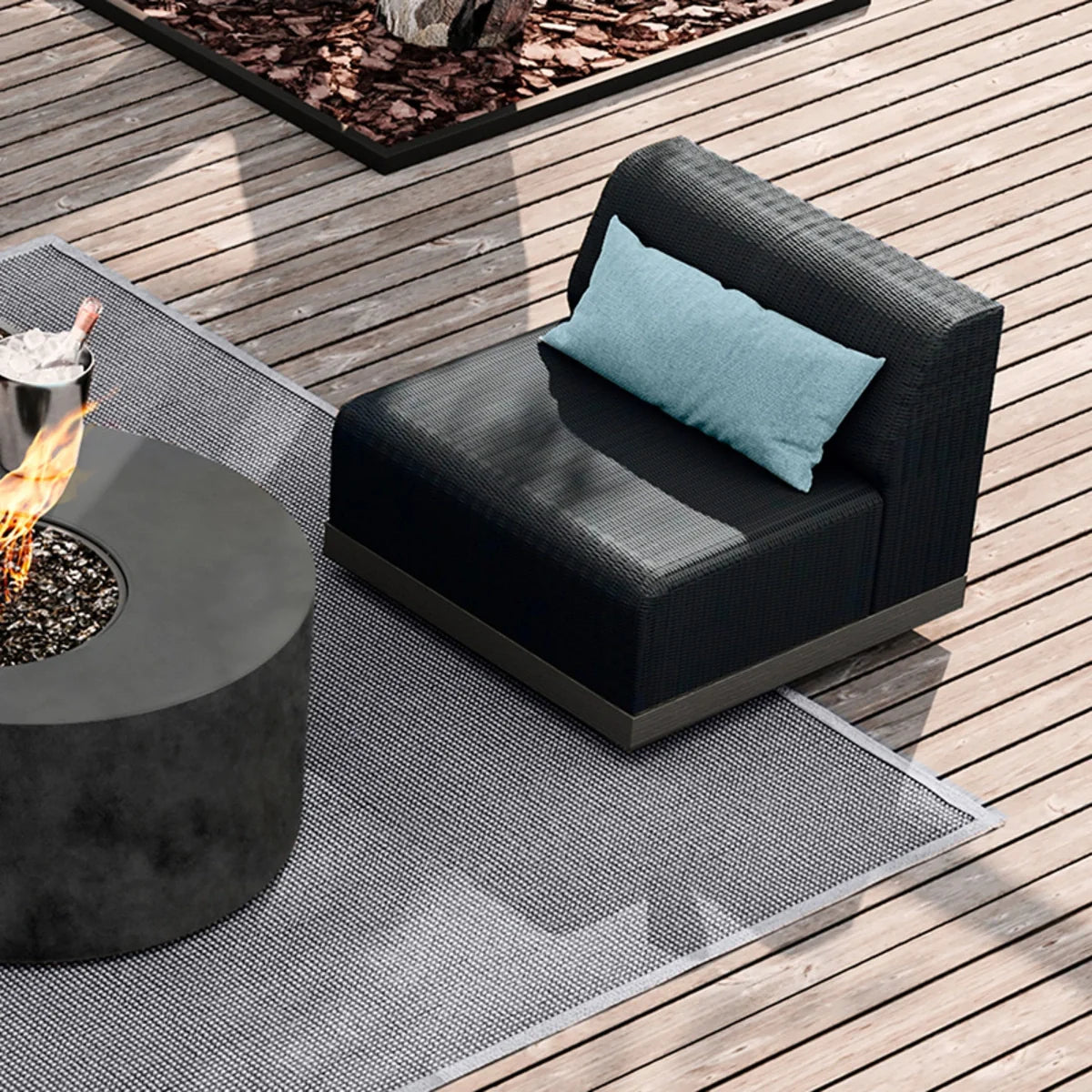 Grande Club Chair
