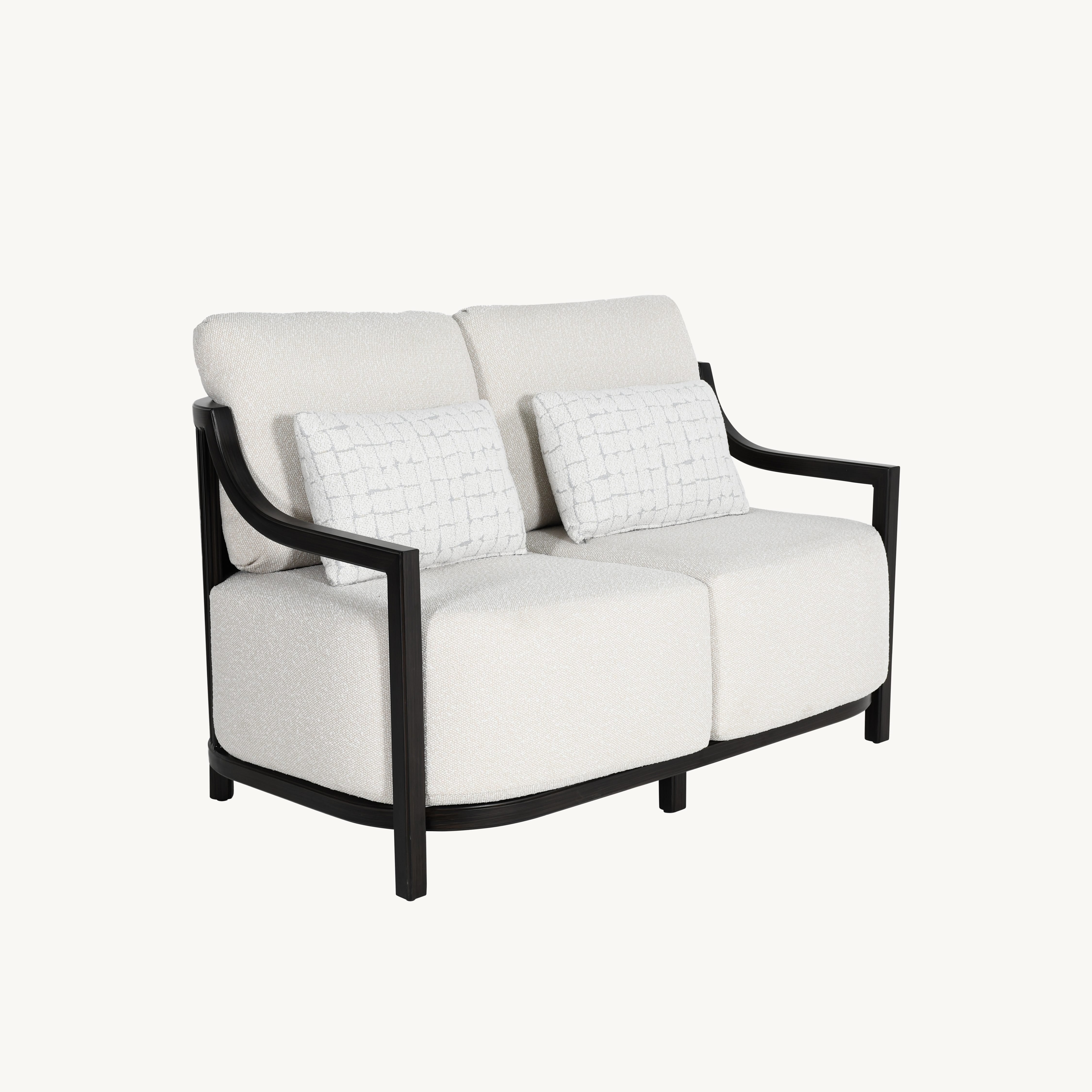 Samara Loveseat