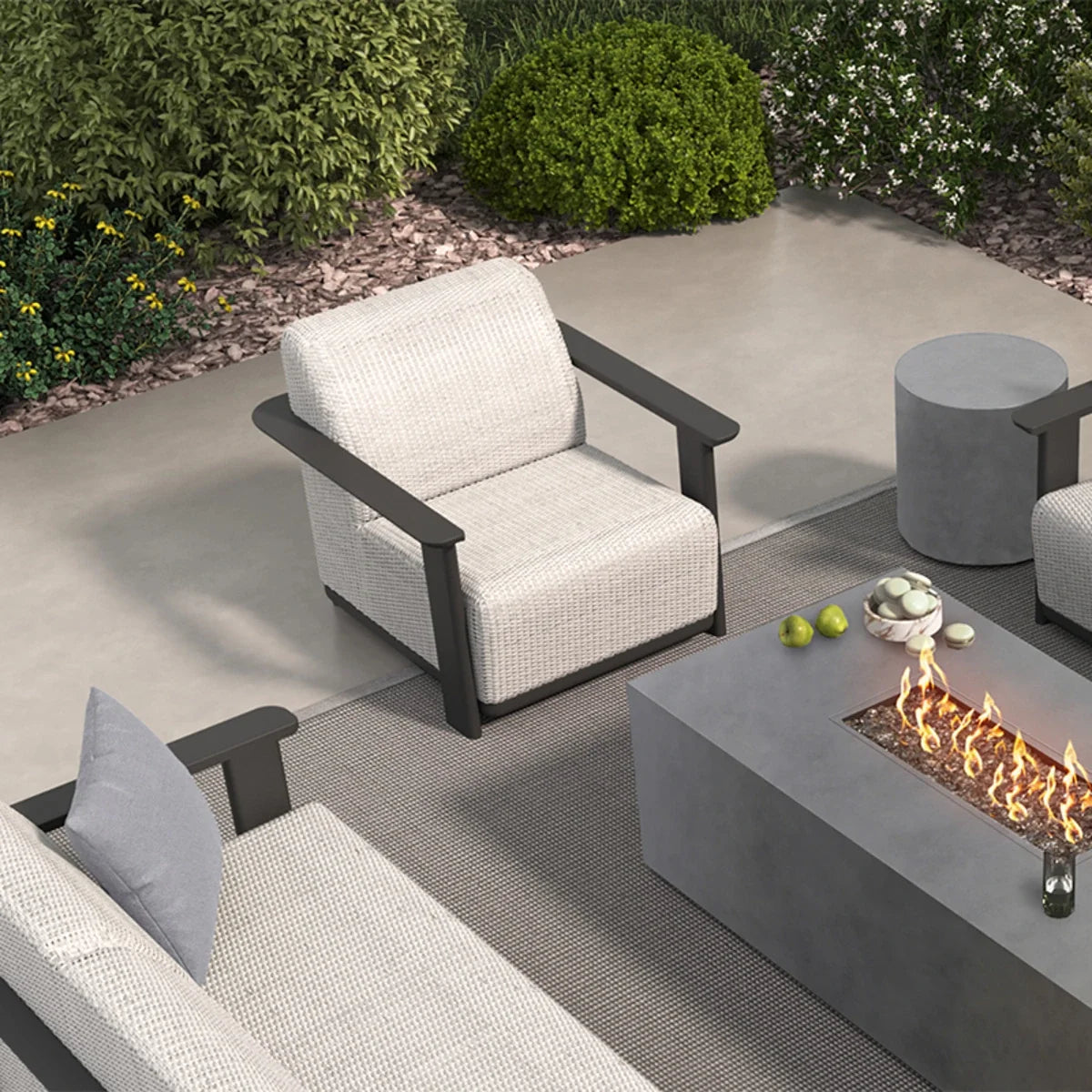 Corte Club Chair