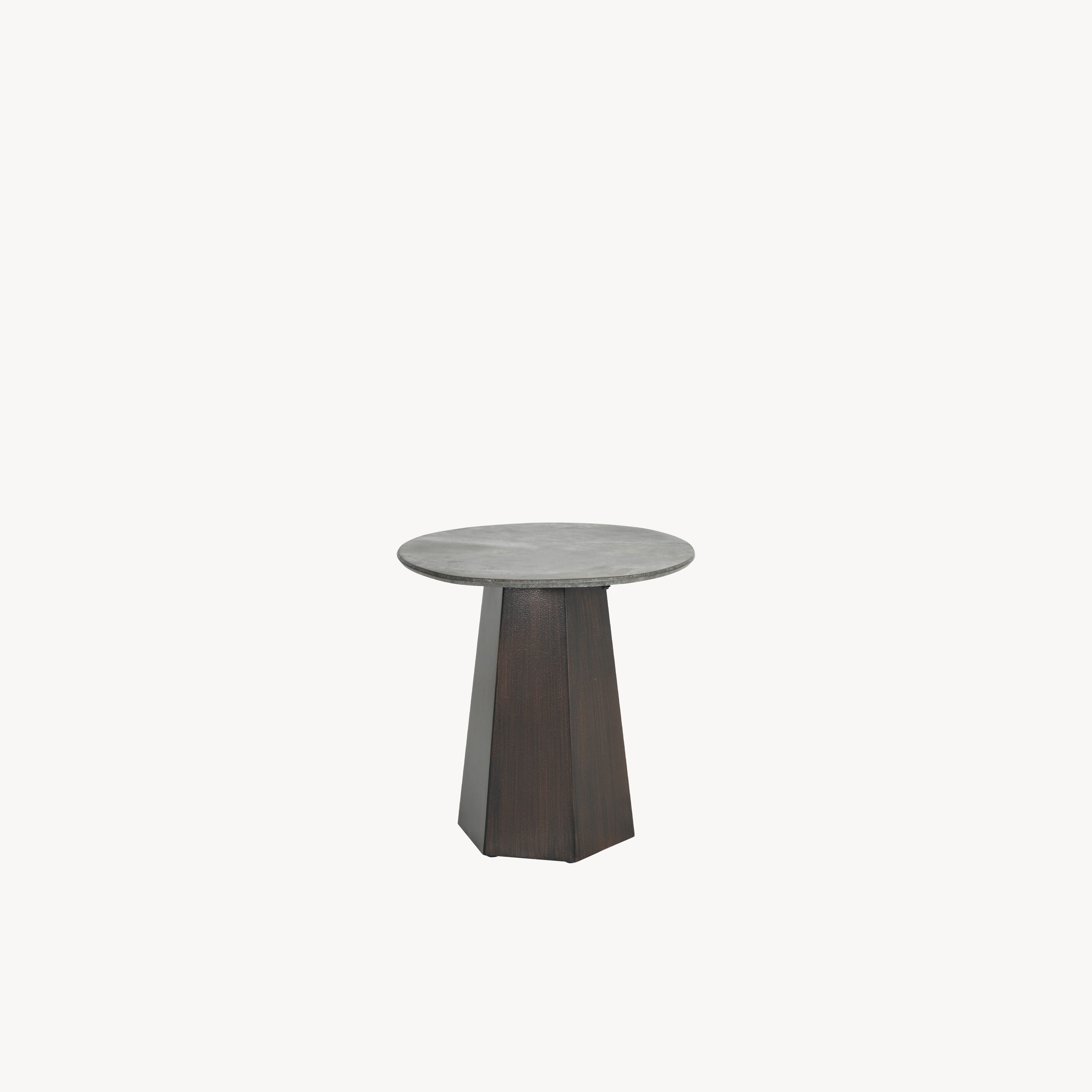 Nicoya 20" Elliptical Occasional Table