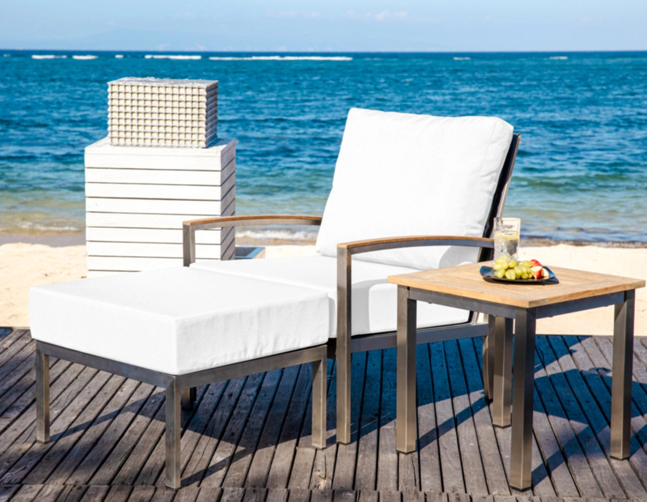 Avanti Lounge Chair view 27