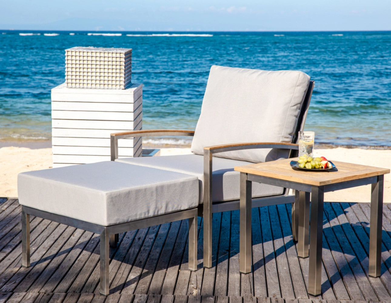 Avanti Lounge Chair view 64