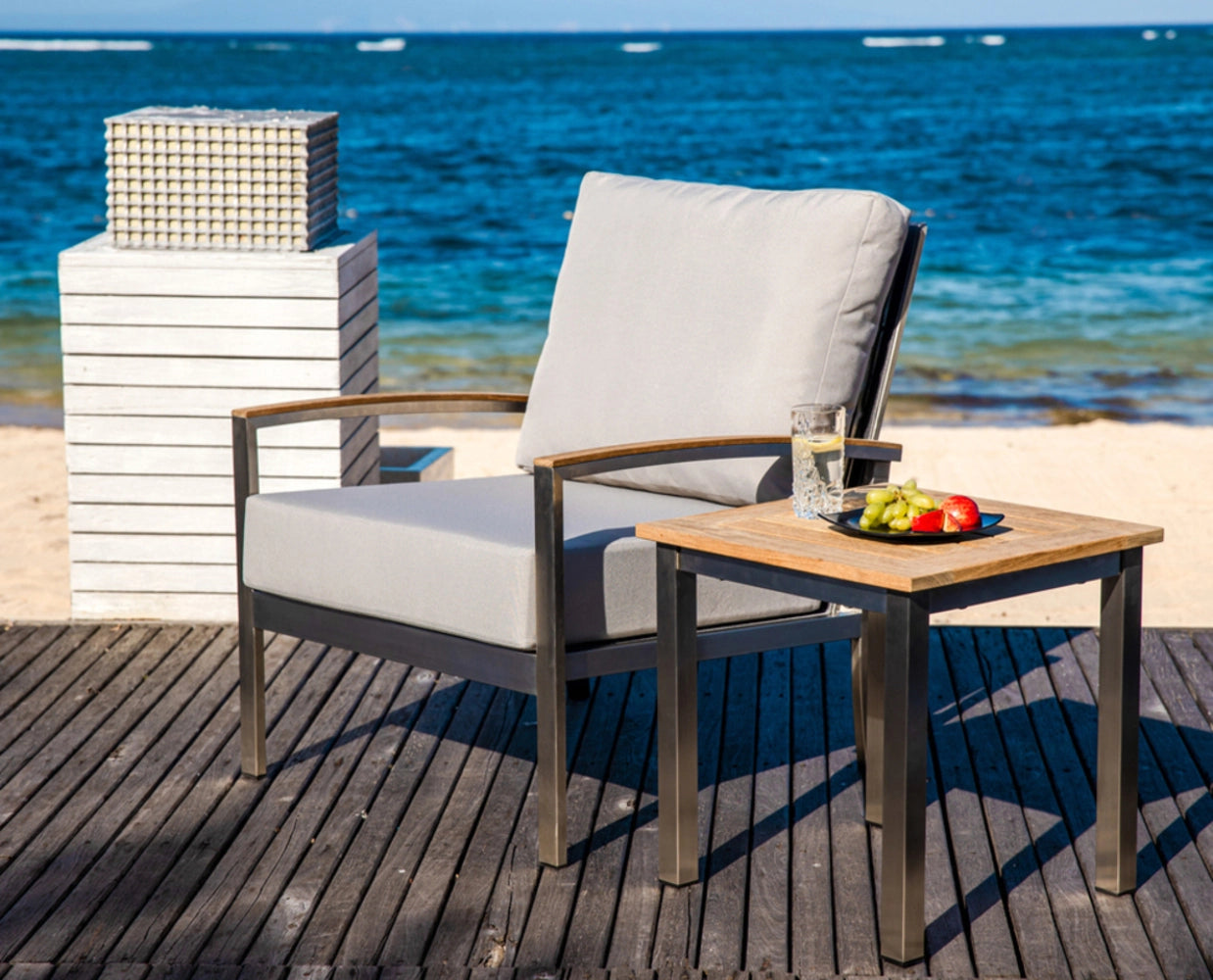 Avanti Lounge Chair view 67