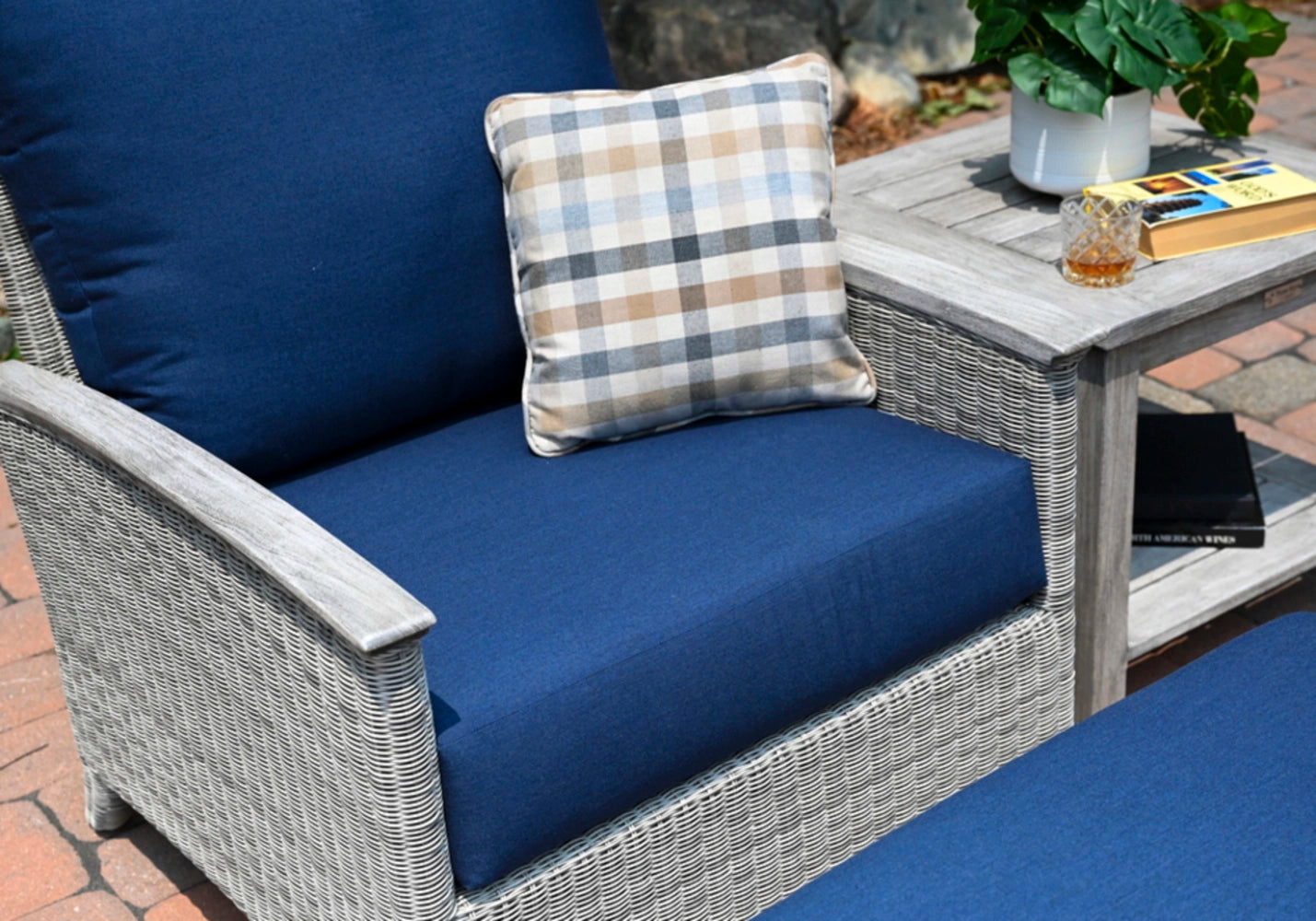 Bella Club Chair view 39