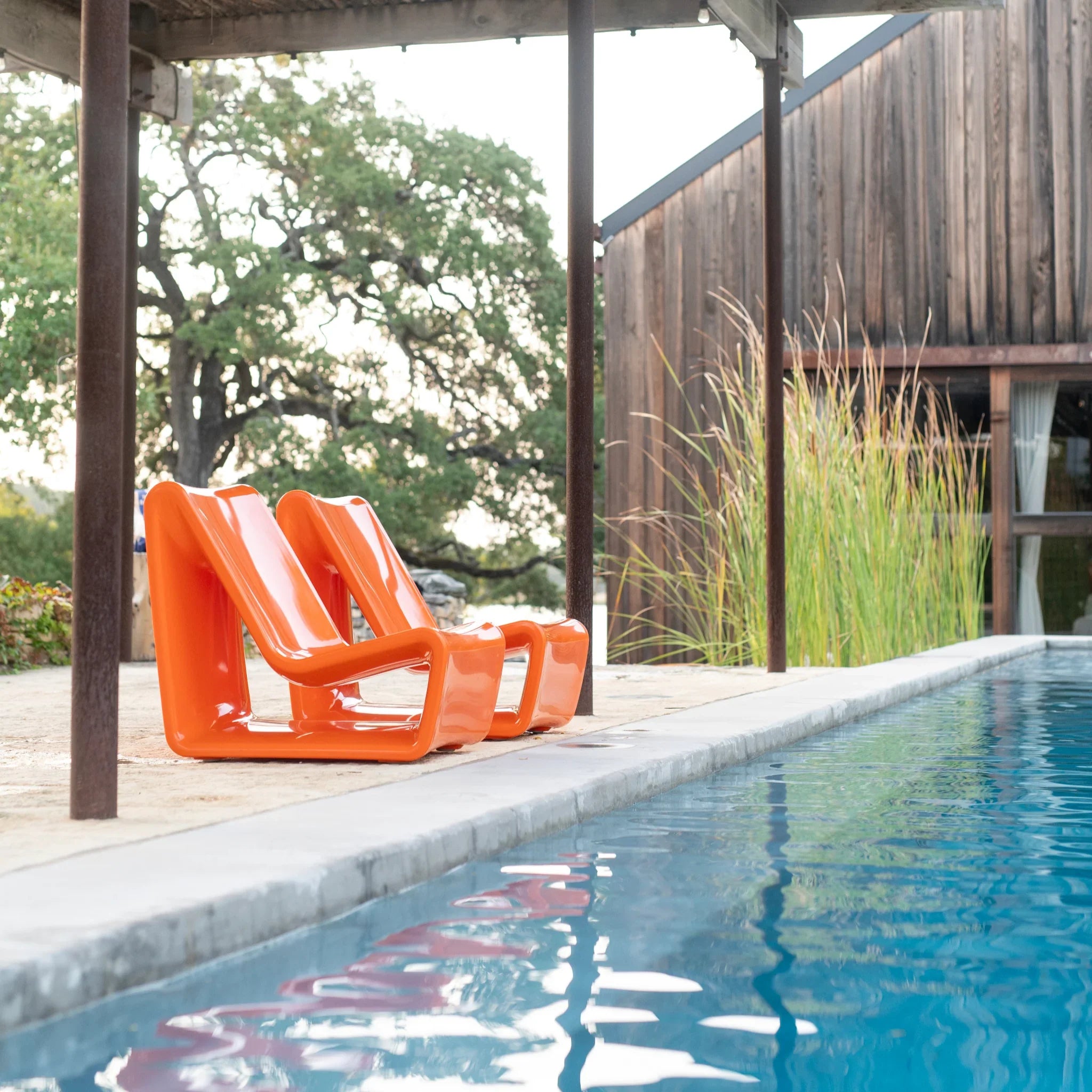 Tupelo Loop Lounge Chair