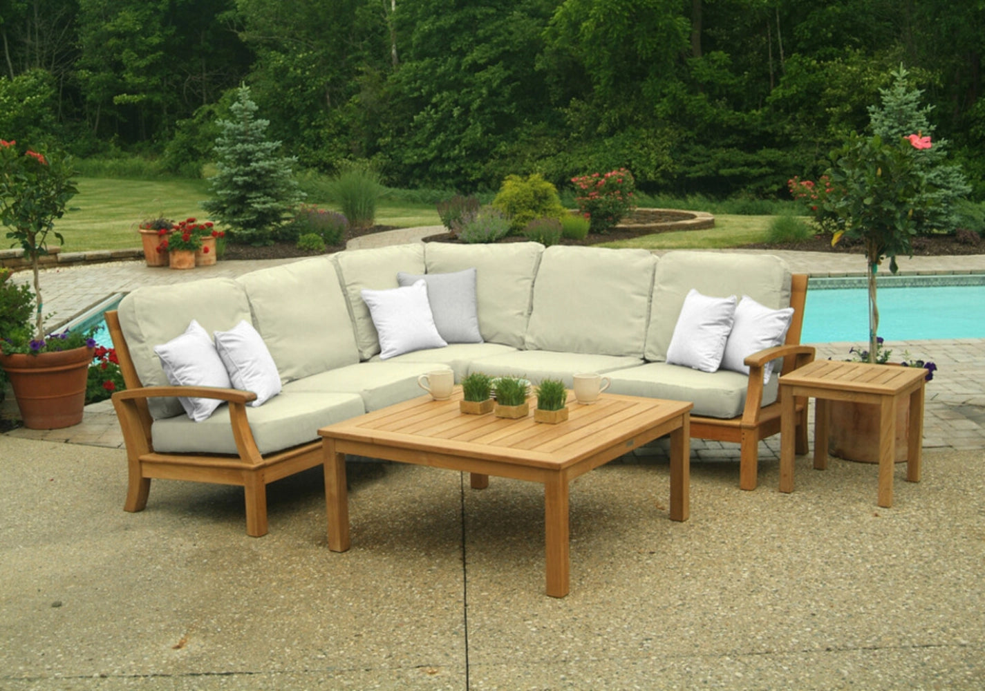 Monterey Left Arm Facing Loveseat Section view 22