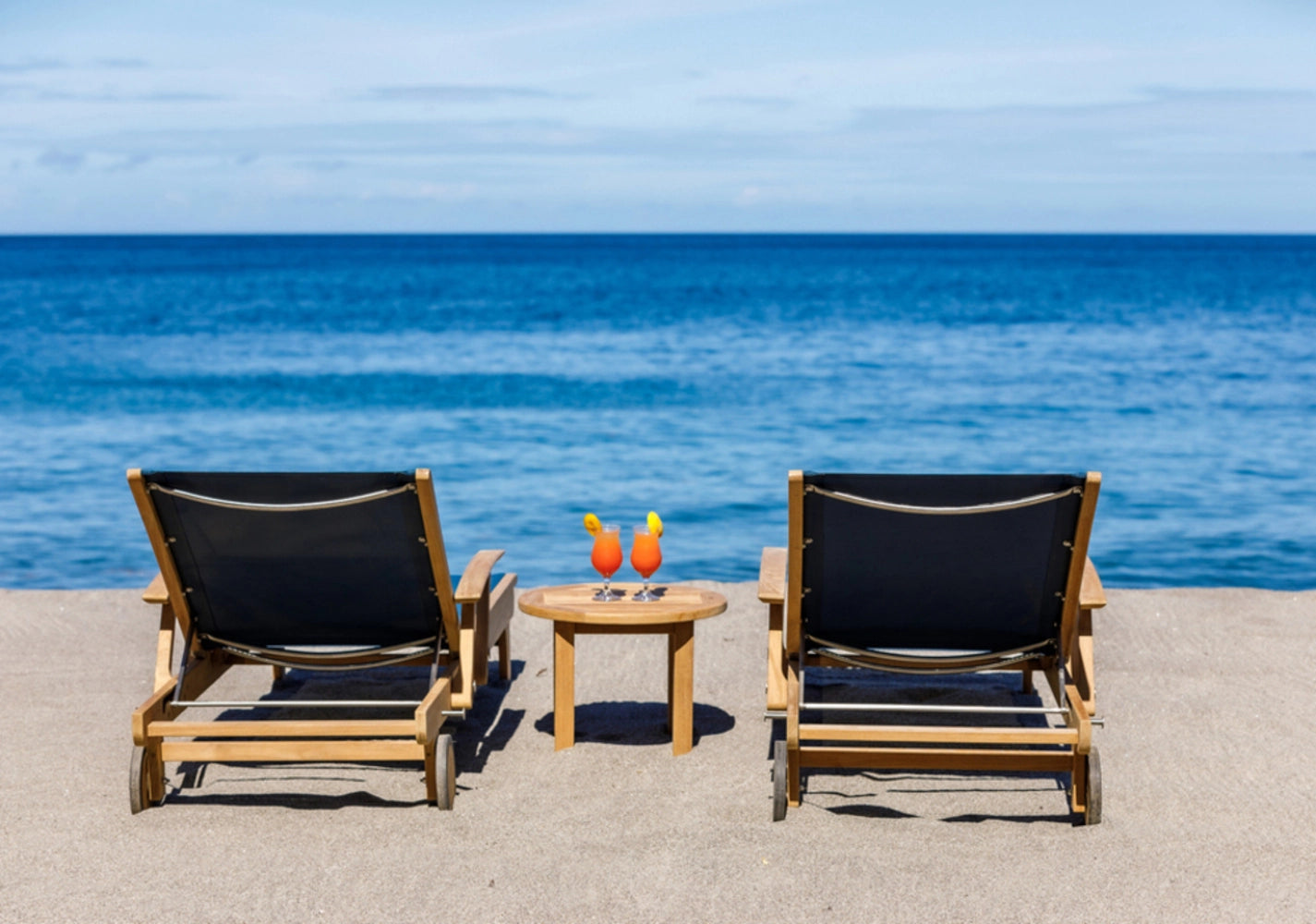 Riviera Chaise Lounge view 34