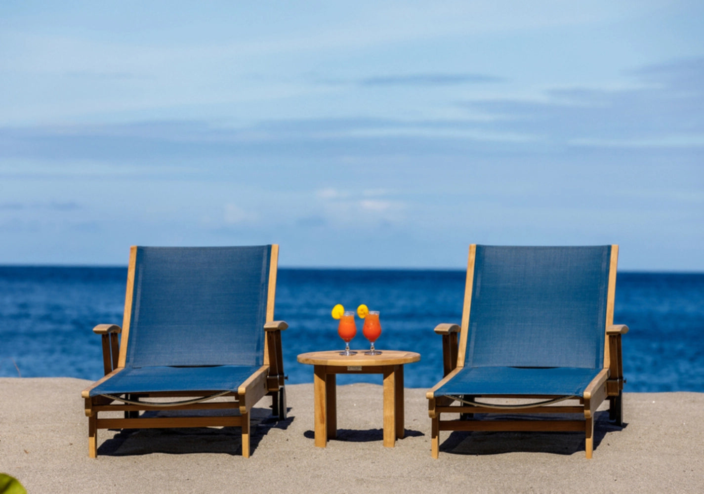 Riviera Chaise Lounge view 45