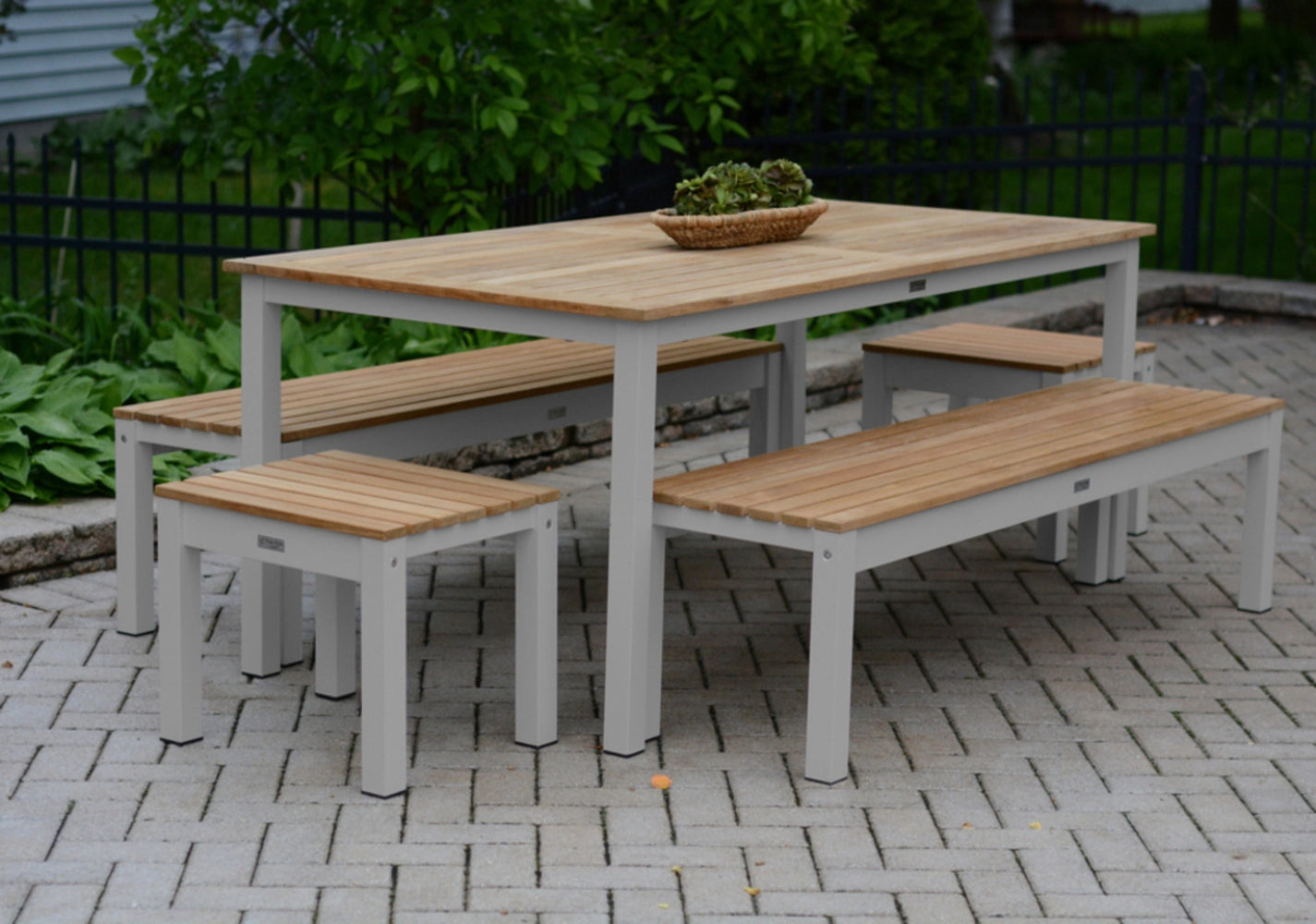 SoHo 20" Bench view 5