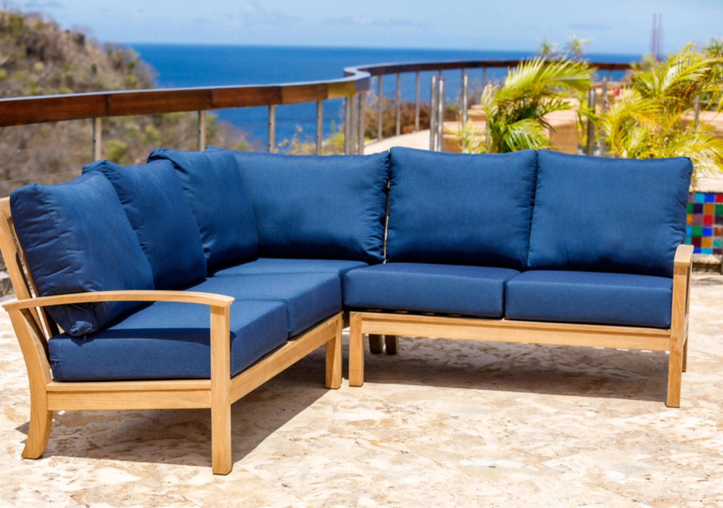 St. Lucia Left-Arm Loveseat Section view 22