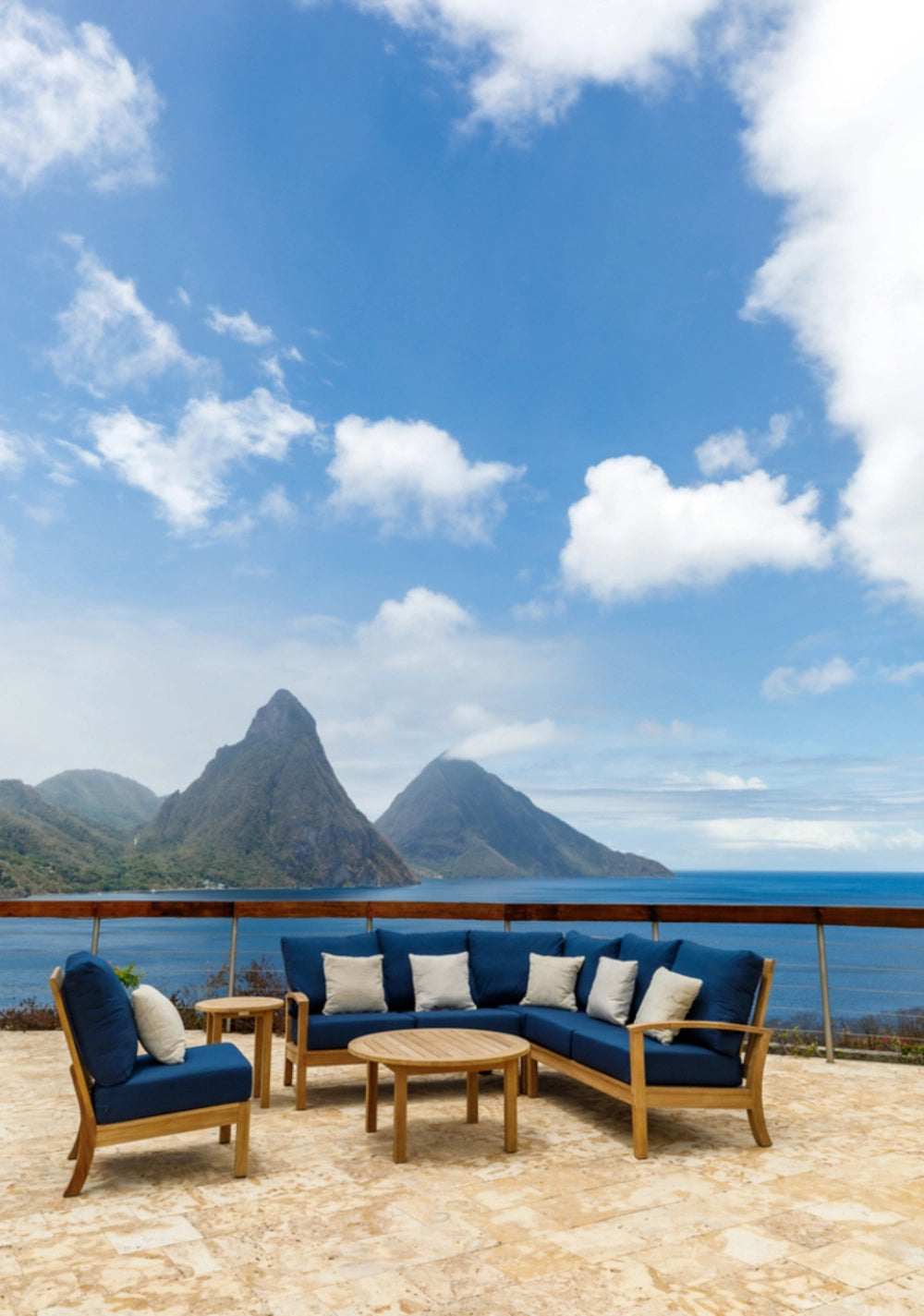St. Lucia Left-Arm Loveseat Section view 24