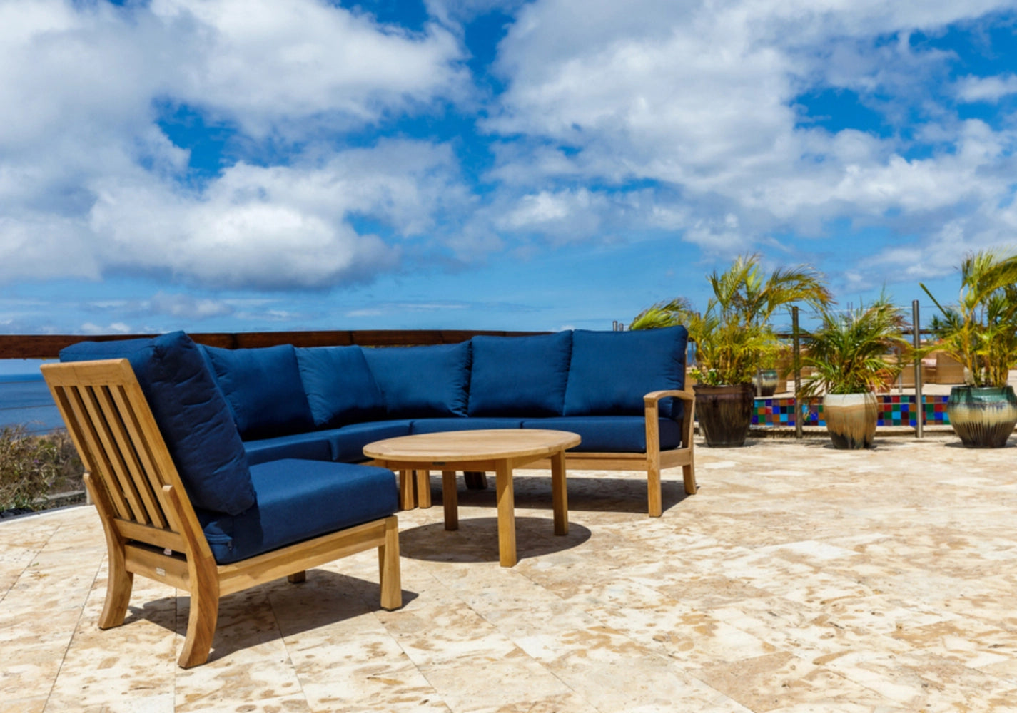 St. Lucia Left-Arm Loveseat Section view 52