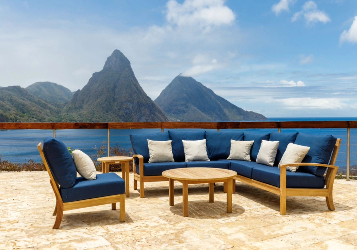 St. Lucia Right-Arm Loveseat Section view 26